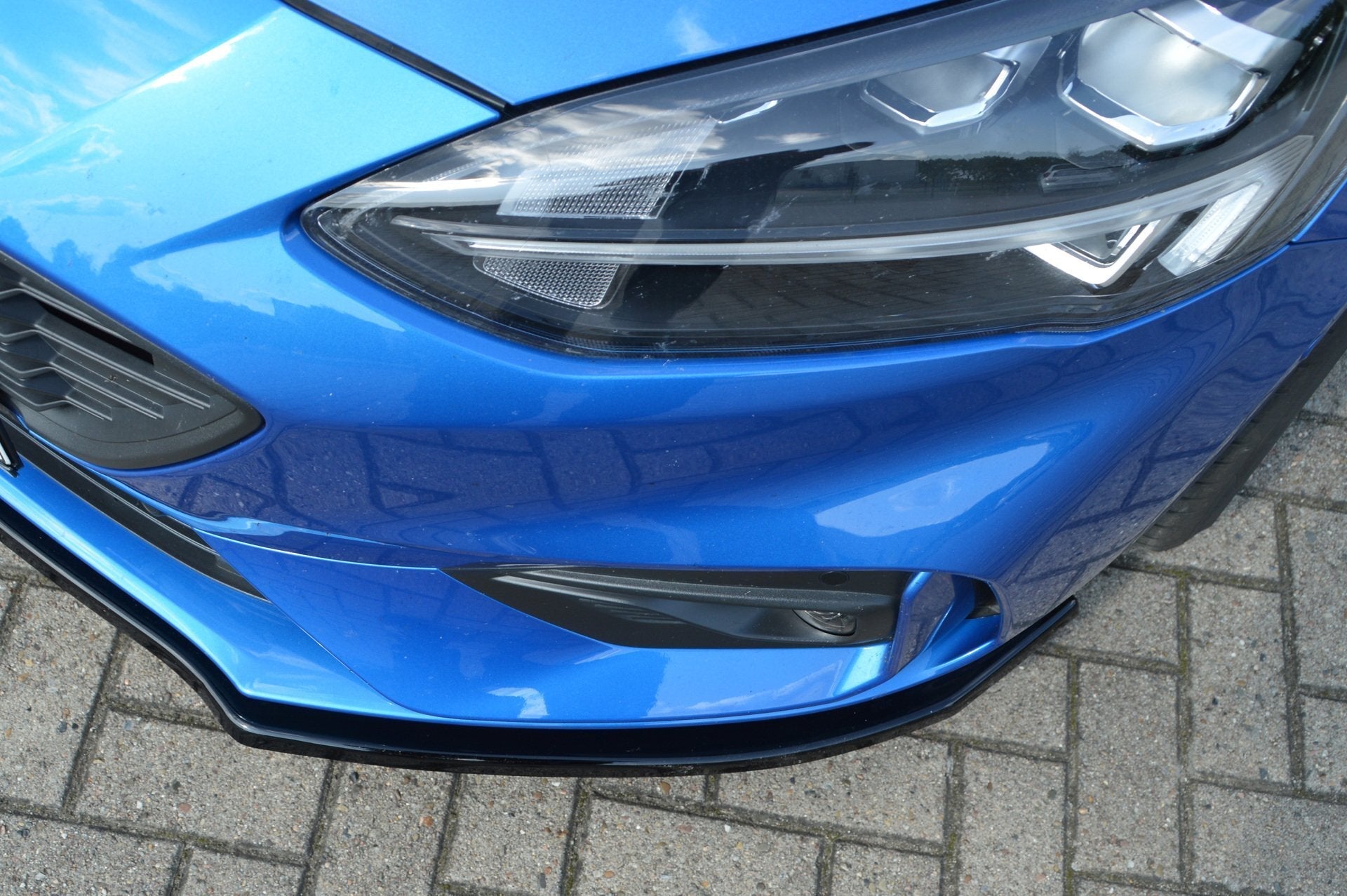 Cup Frontspoilerlippe passend für Ford Focus DEH ST-Line