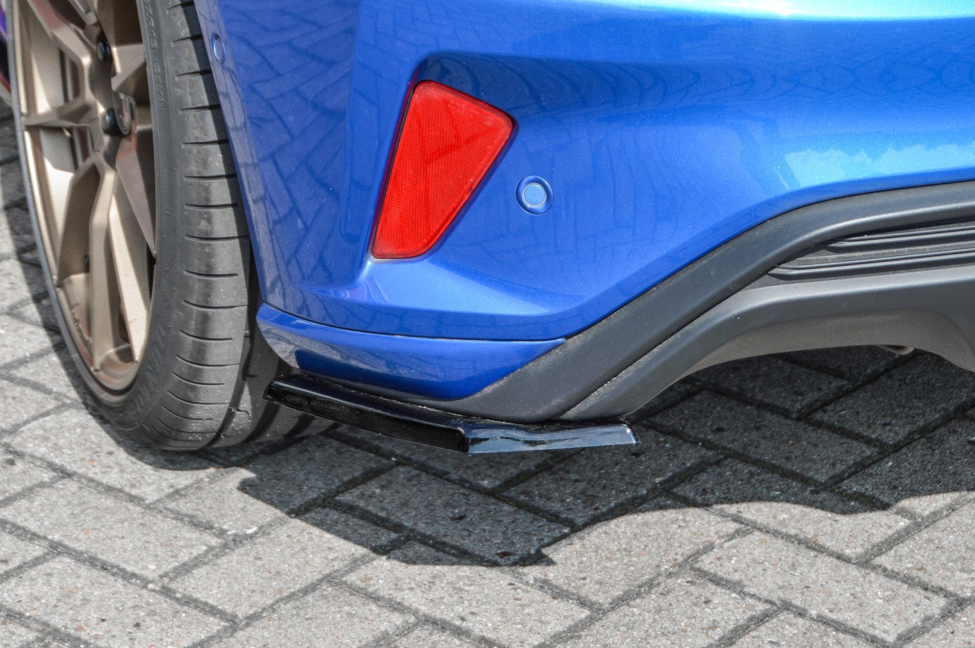 Heckansatz Seitenteile passend für Ford Focus DEH ST-Line