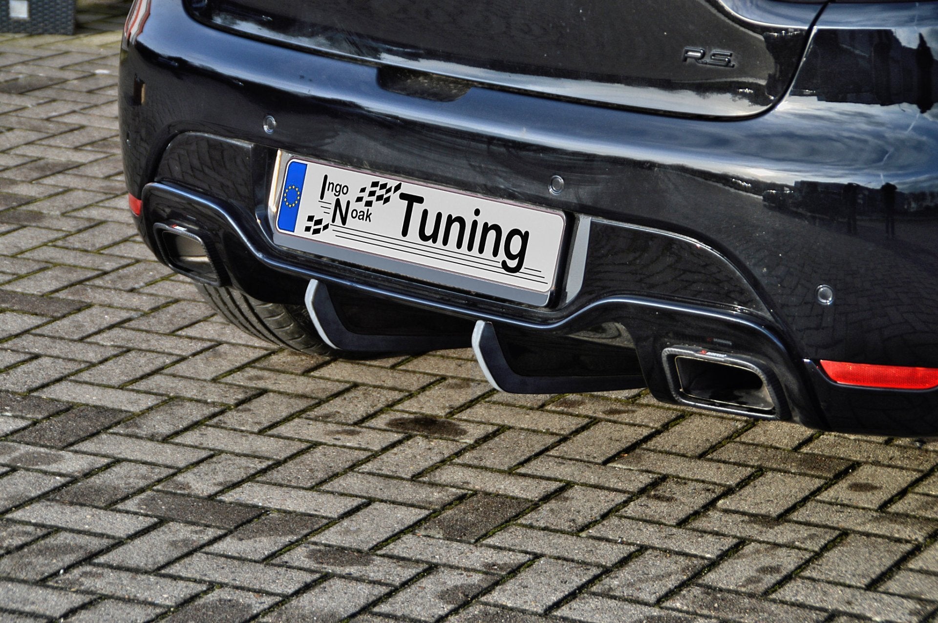 Gefräßte Finnenverlängerung passend für Renault Clio 4 RS