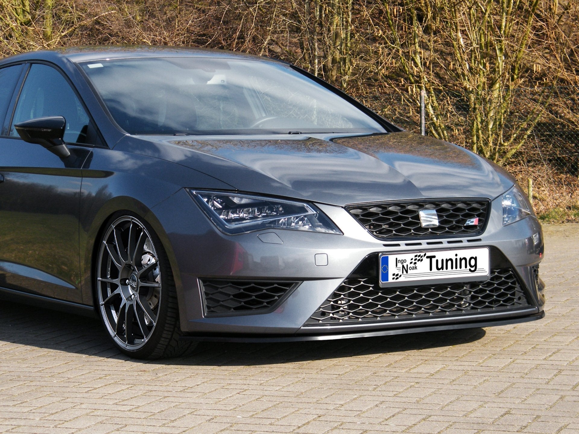 Cup Frontspoilerlippe passend für Seat Leon 5F FR + Cupra Bj. 2012-2016