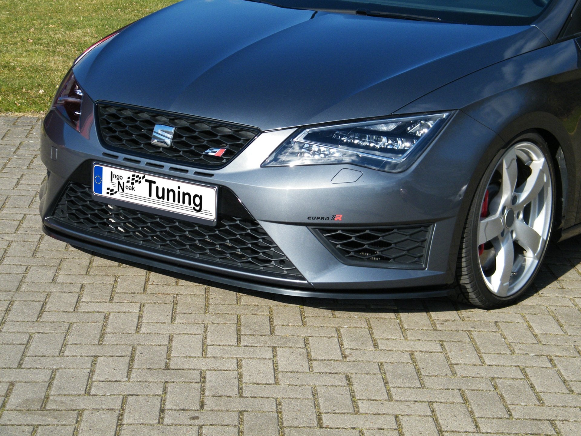 Cup Frontspoilerlippe passend für Seat Leon 5F FR + Cupra Bj. 2012-2016