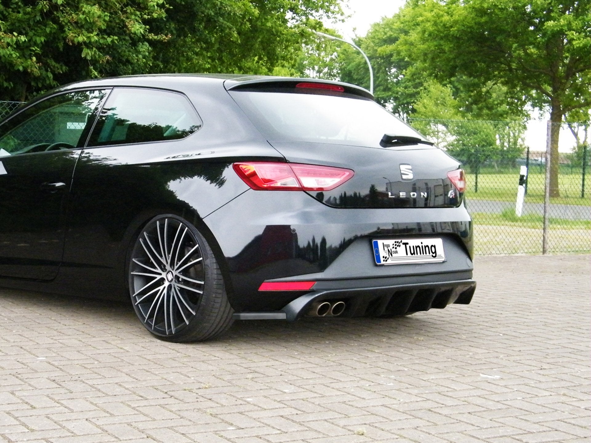 Heckansatz inkl. Heckdiffusor 3 tlg. passend für Seat Leon 5F