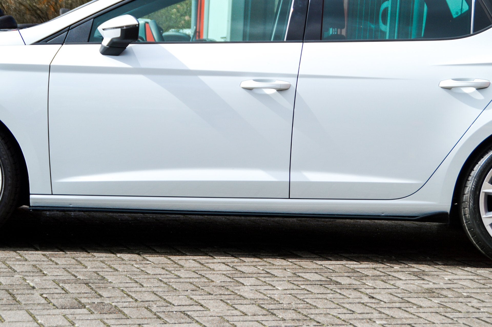 Seitenschweller im Cup 3 Look passend für Seat Leon 5F Facelift