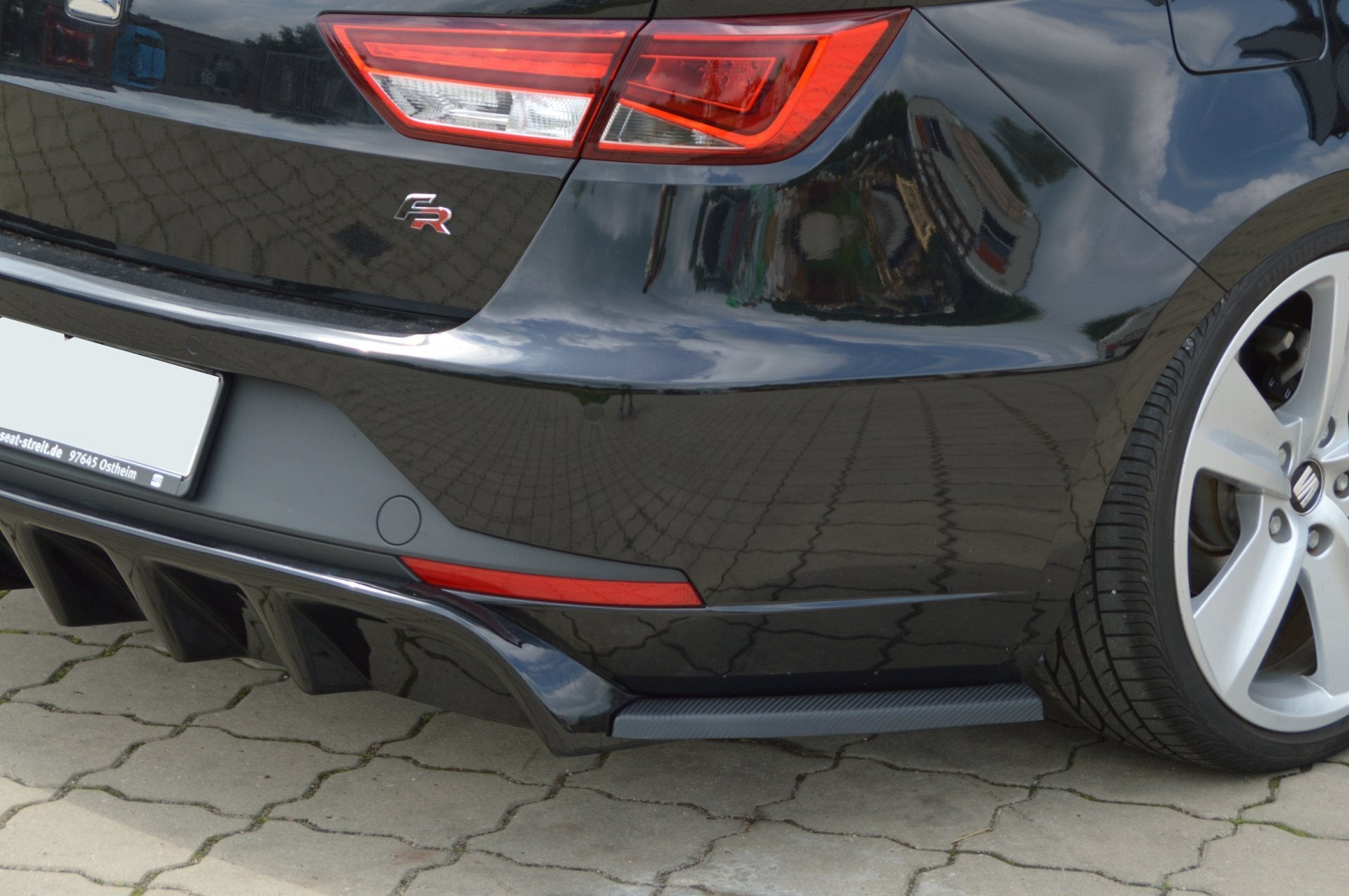 Heckansatz inkl. Seitenteilen passend für Seat Leon 5F ST