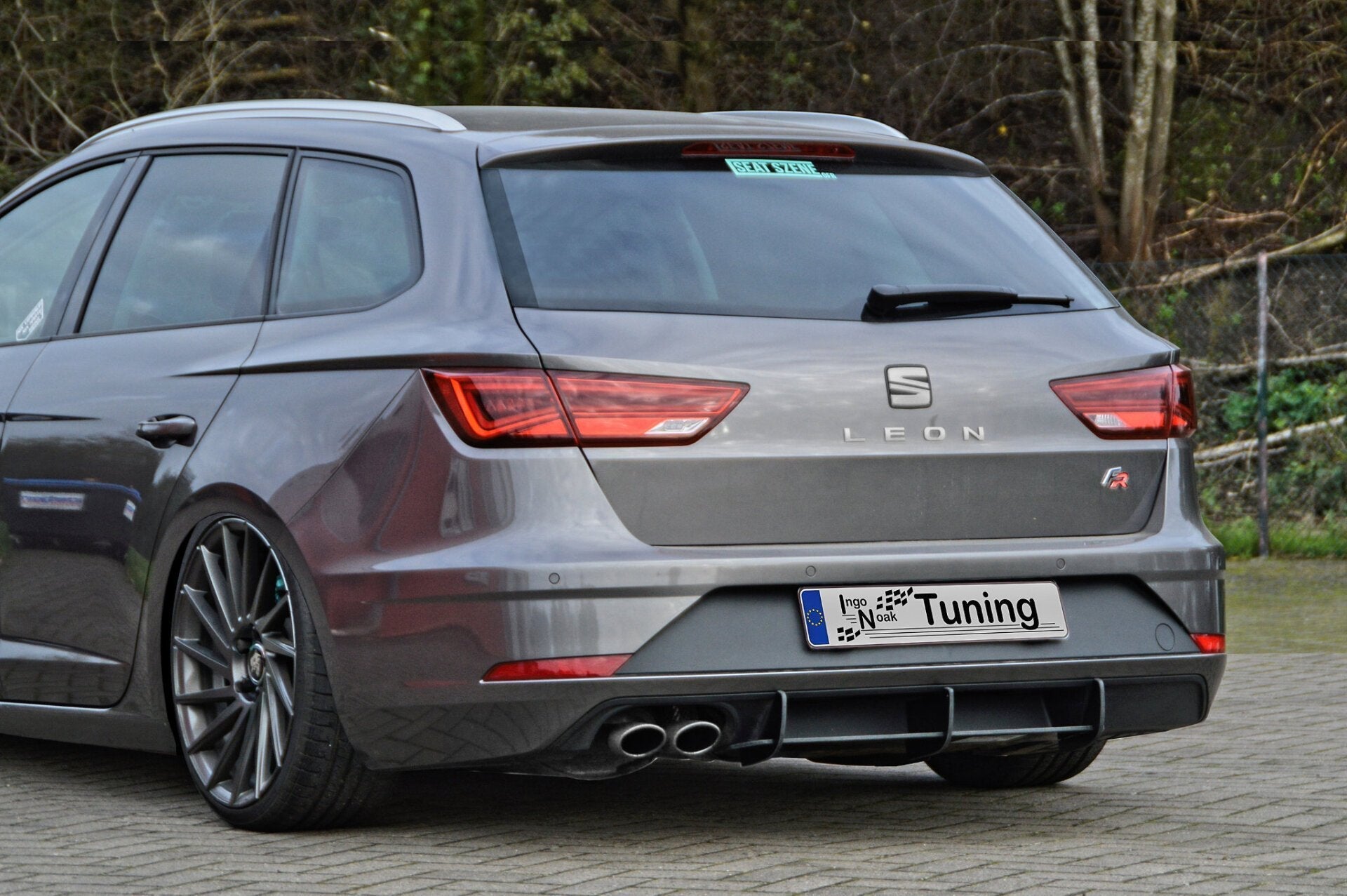Gefräster Diffusor Heckeinsatz passend für Seat Leon 5F ST FR Facelift