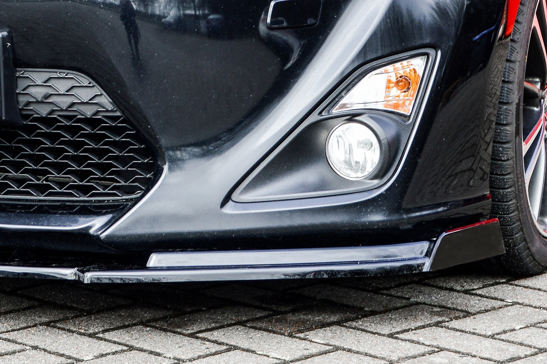 Cup Frontspoilerlippe mit Wing passend für Toyota GT86