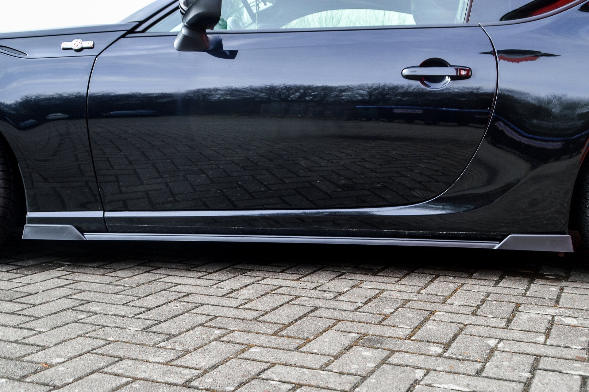 Seitenschweller mit Wing vorne und hinten passend für Toyota GT86