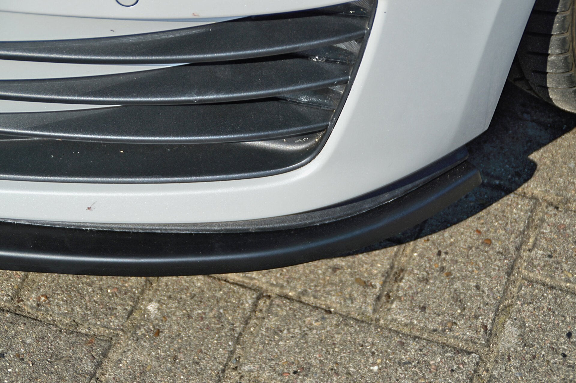 Cup Frontspoilerlippe passend für VW Golf 7 GTI + GTD AU
