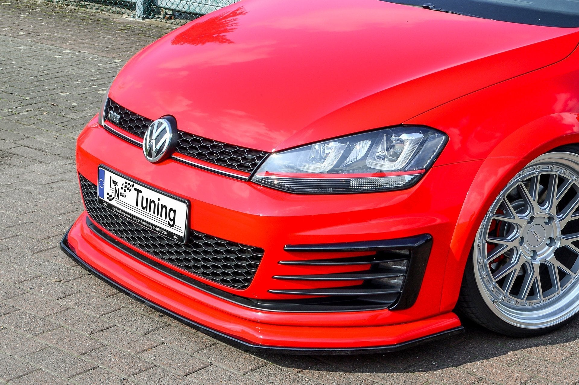 Cup Frontspoilerlippe passend für VW Golf 7 GTI + GTD