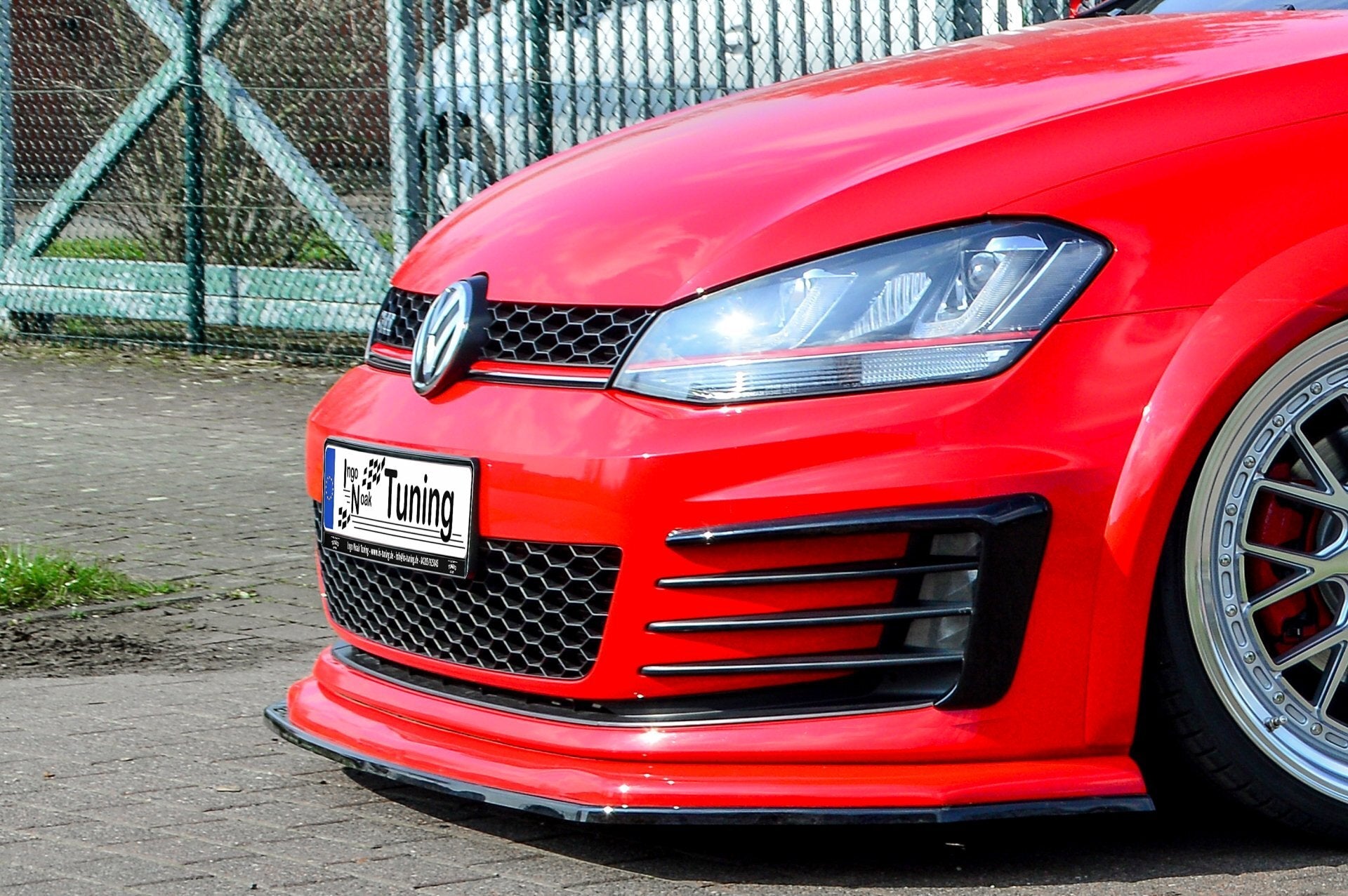Cup Frontspoilerlippe passend für VW Golf 7 GTI + GTD