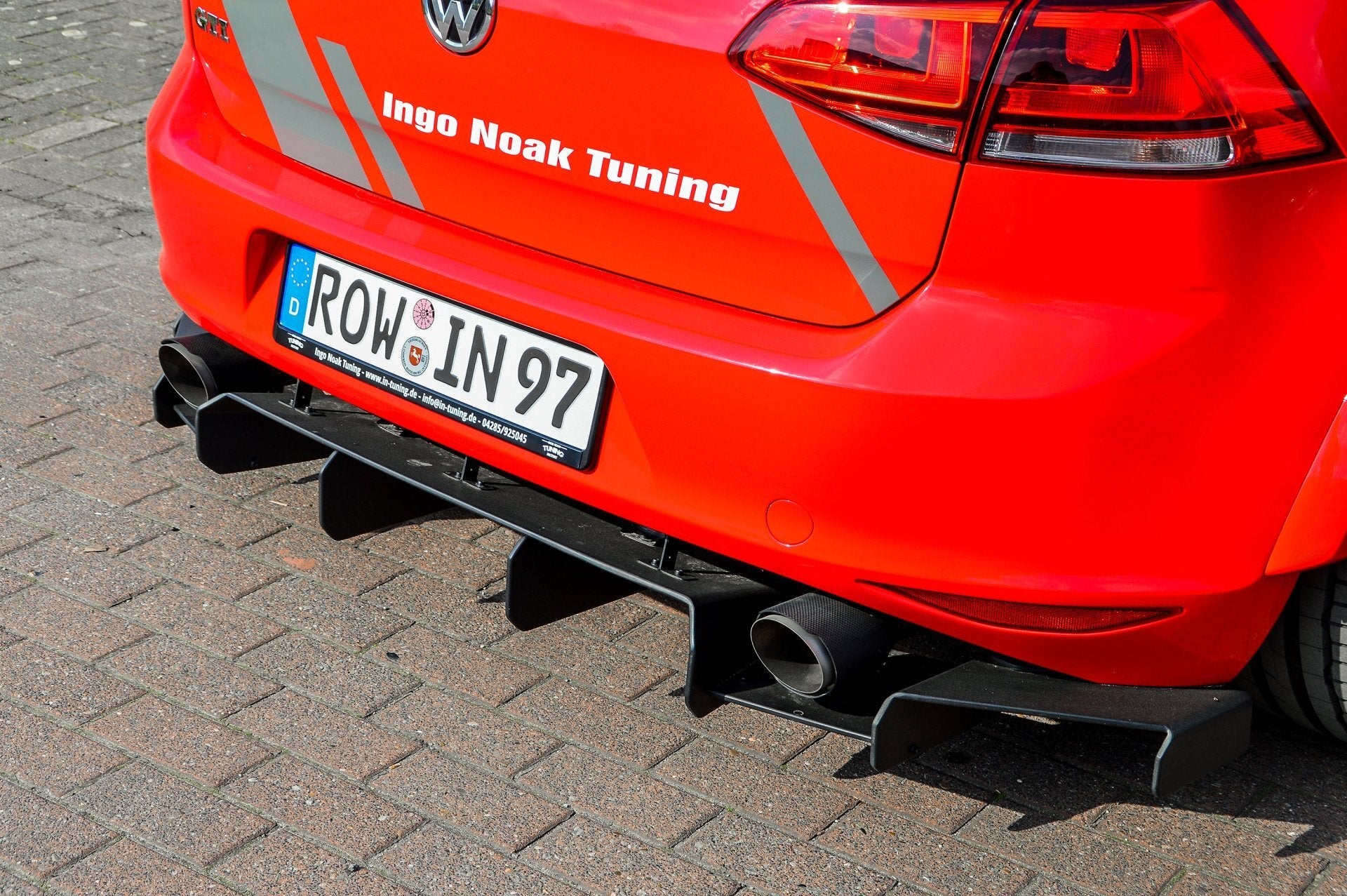 Gefräster Heckansatz mit Seitenteilen passend für VW Golf 7 GTI