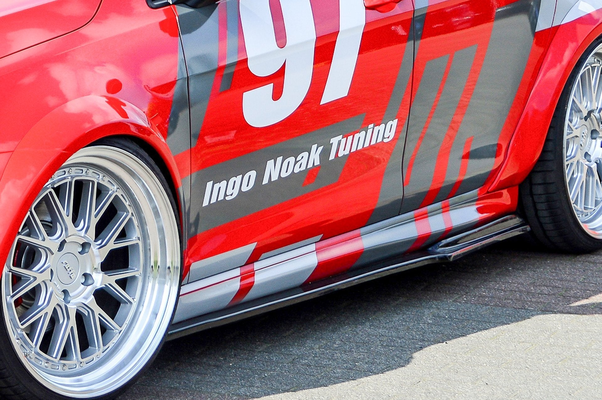 Cup 2 Race Optik Seitenschweller aus 4 tlg. passend für VW Golf 7 GTI