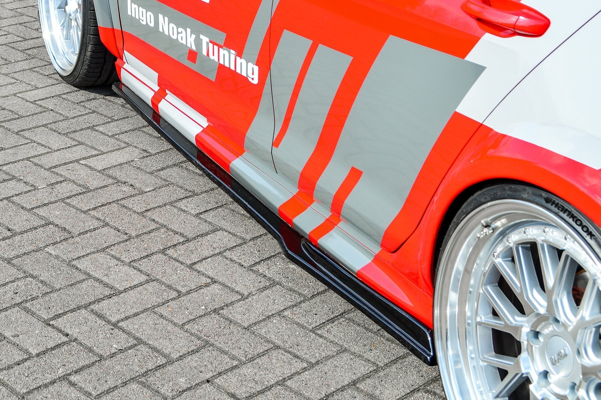 Cup 2 Race Optik Seitenschweller aus 4 tlg. passend für VW Golf 7 GTI