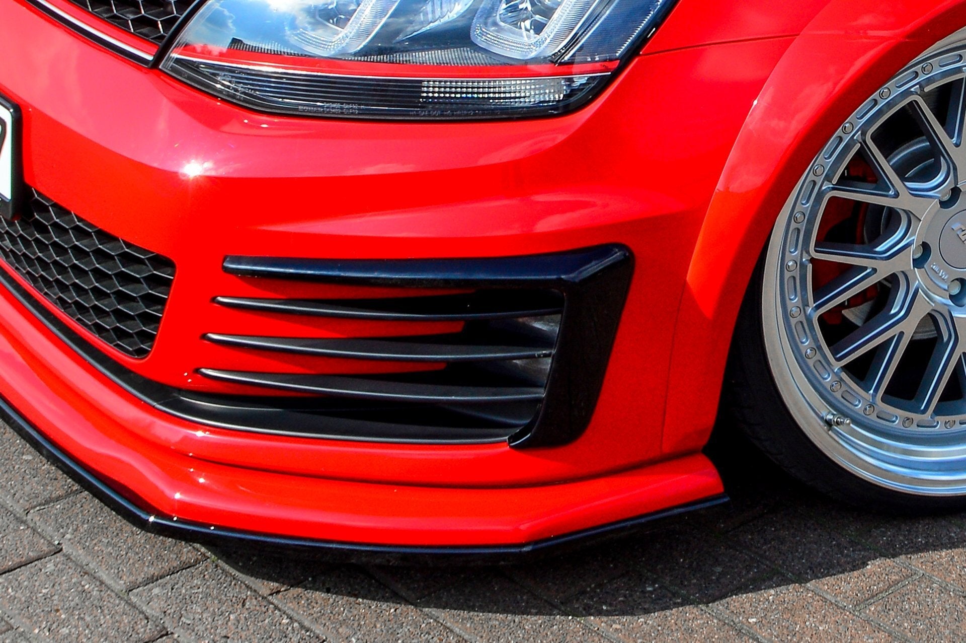 Blenden für NSW in Clubsport Optik aus ABS passend für VW Golf 7 GTI