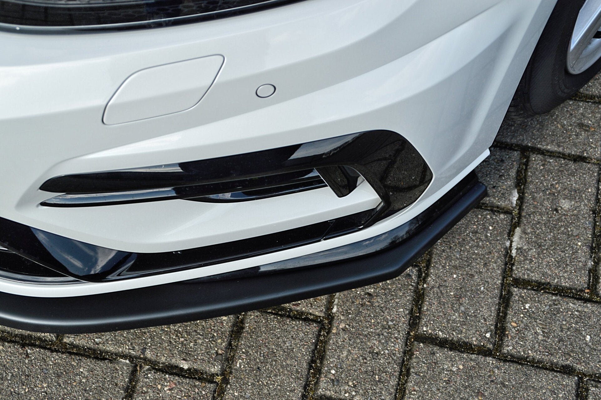 Spoilerschwert Frontspoiler passend für VW Golf 7 R+ R-Line Facelift