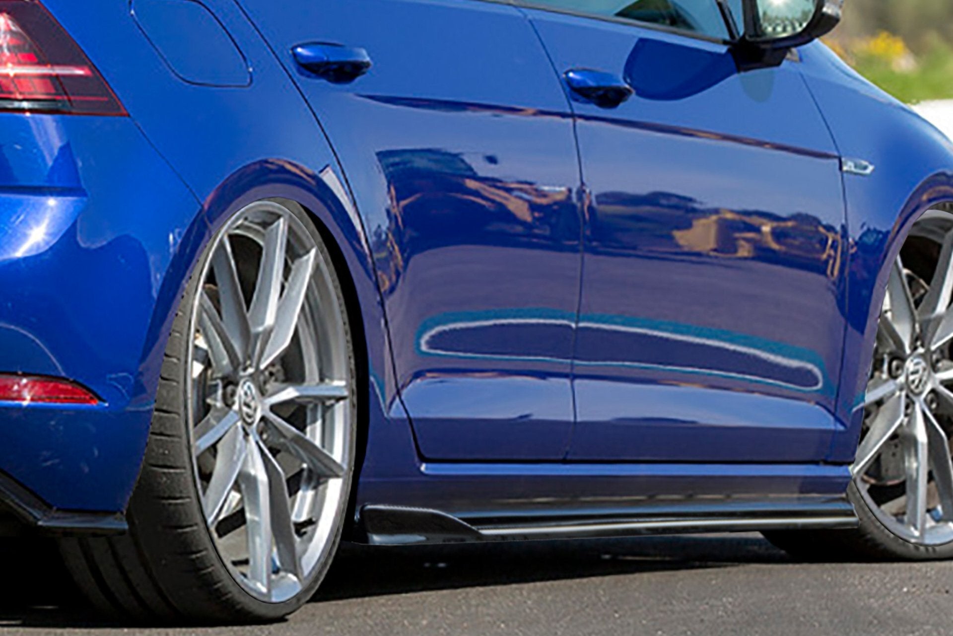 Seitenschweller im Cup 3 Look passend für VW Golf 7R+R-Line Facelift