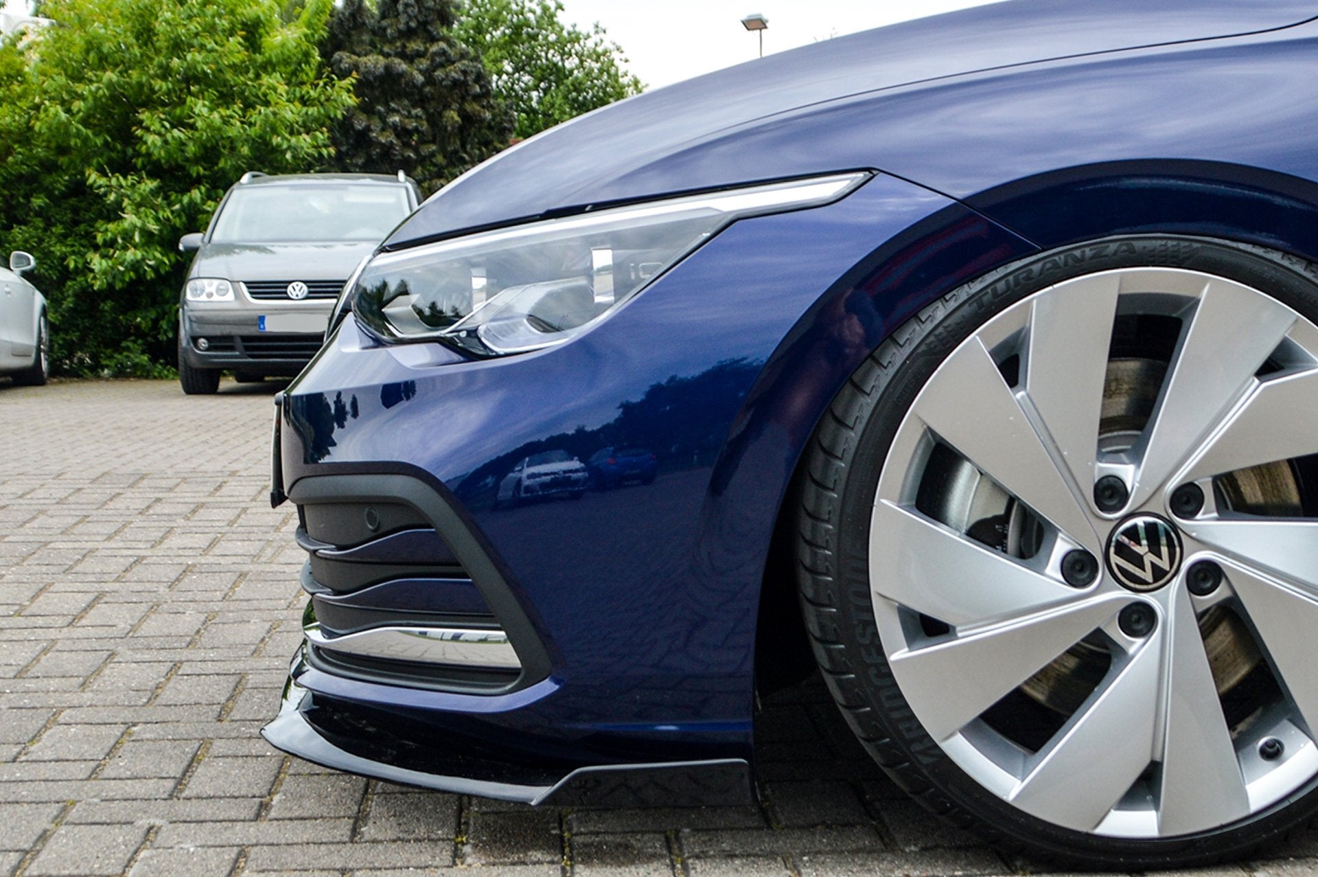 Cup Frontspoilerlippe mit Wing passend für VW Golf 8