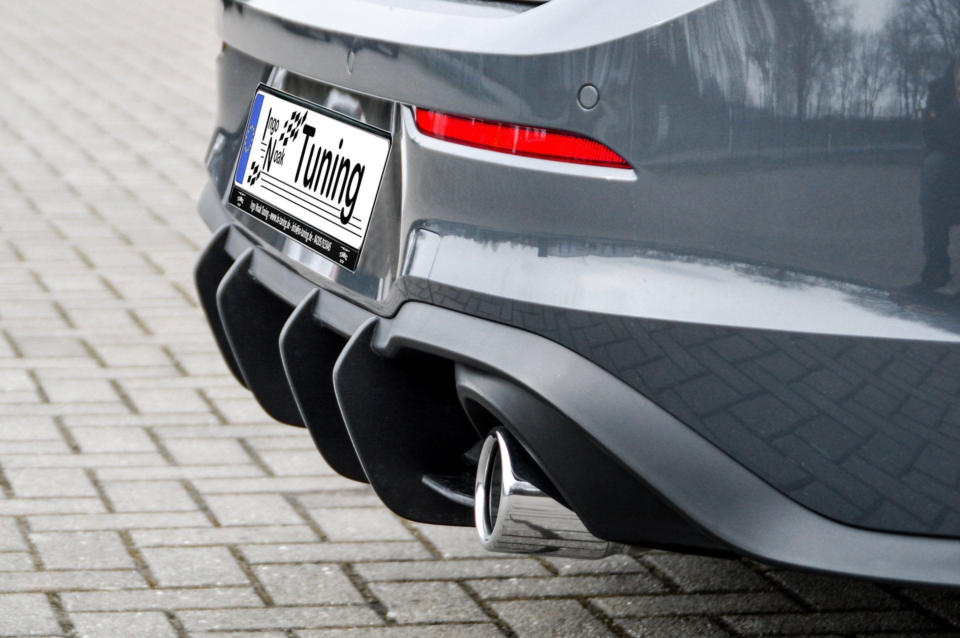 Gefräster Heckansatz Diffusor passend für VW Golf 8 GTI