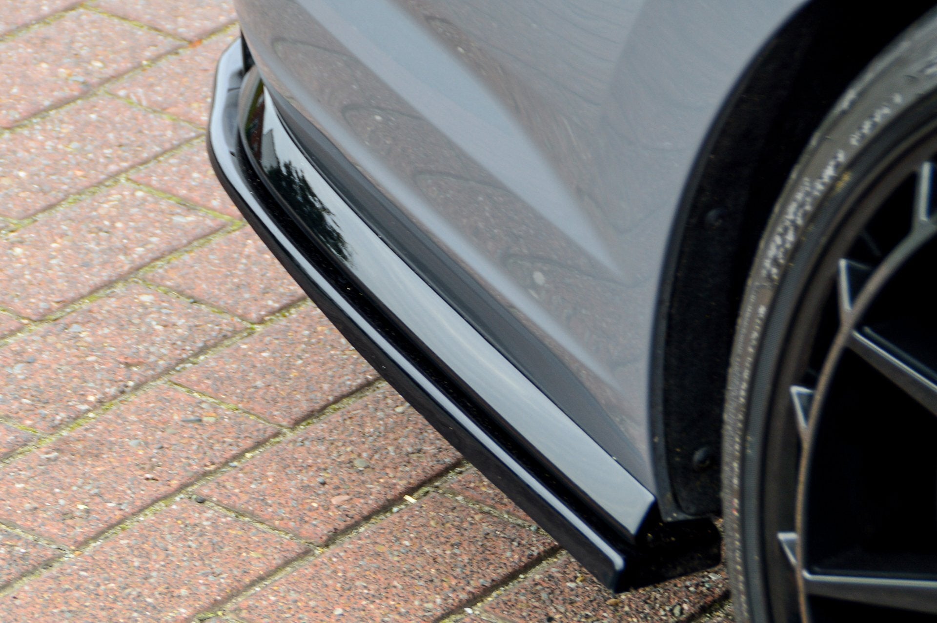 Bodykit passend für VW Jetta 7 GLI
