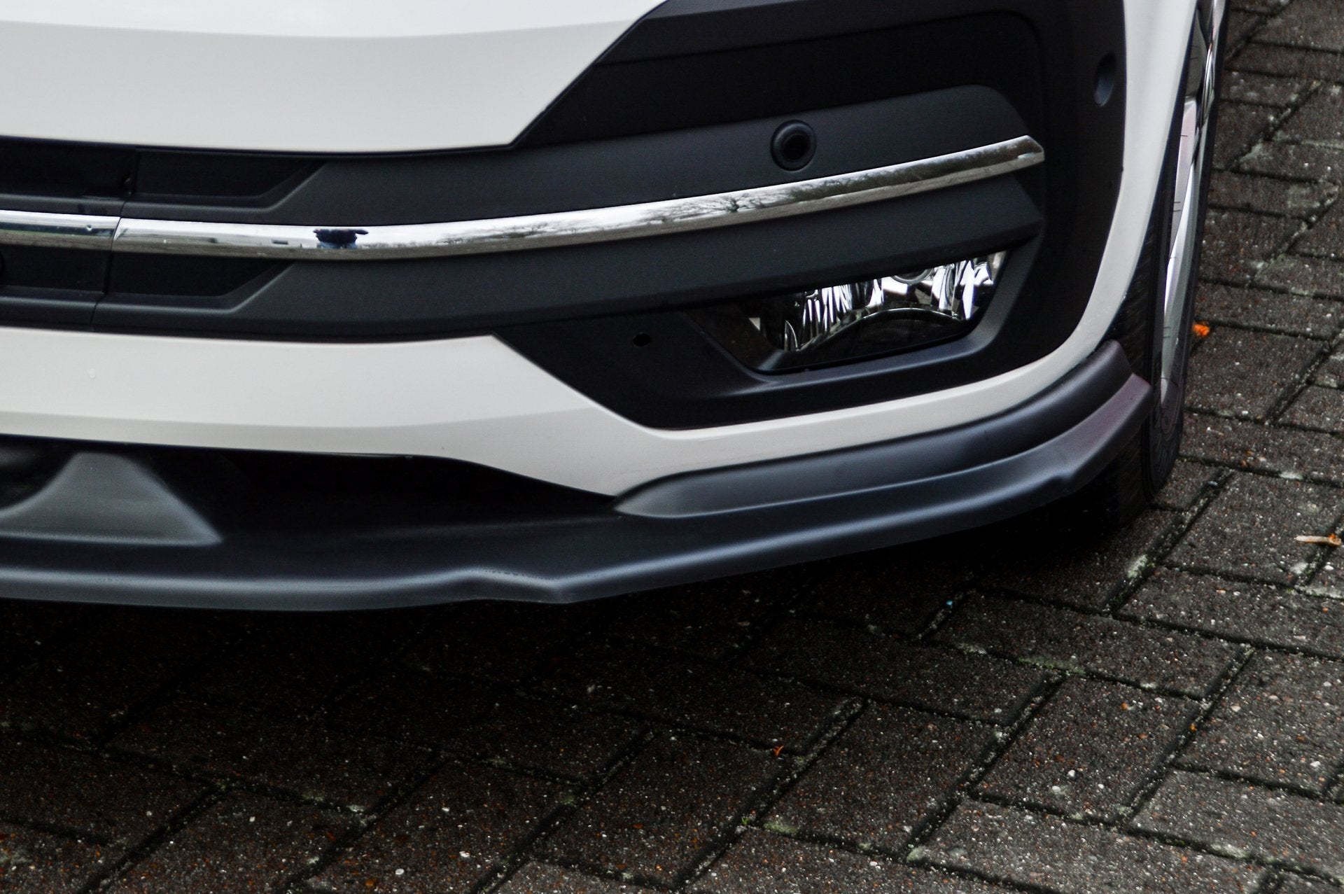 Cup Frontspoilerlippe passend für VW Bus T6.1