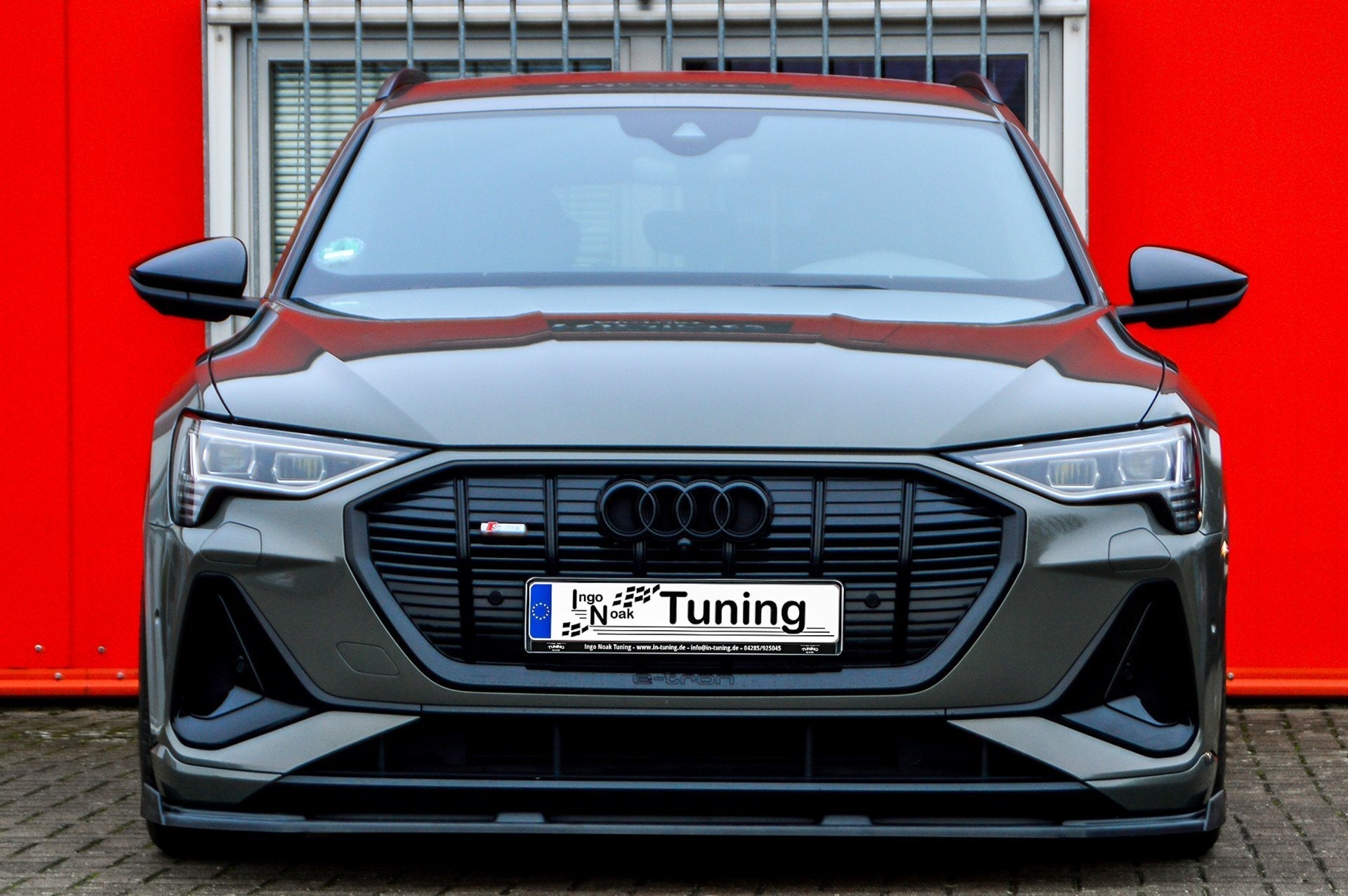Cup Frontspoilerlippe mit Wing passend für Audi e-tron Quattro +Sportback