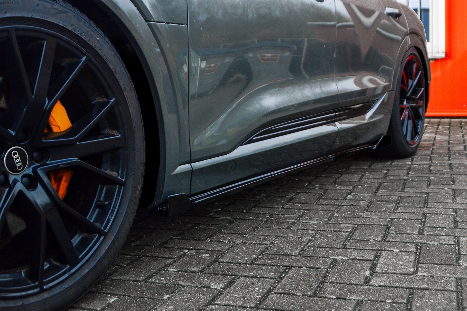 Cup Seitenschweller 6.tlg. mit Wing vorne + hinten passend für Audi e-tron Quattro