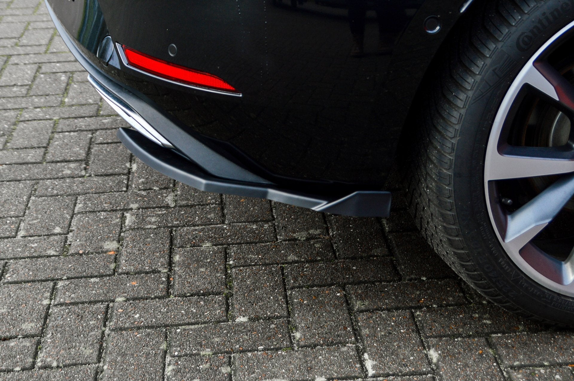 Heckansatz Seitenteile mit Wing passend für Seat Leon KL