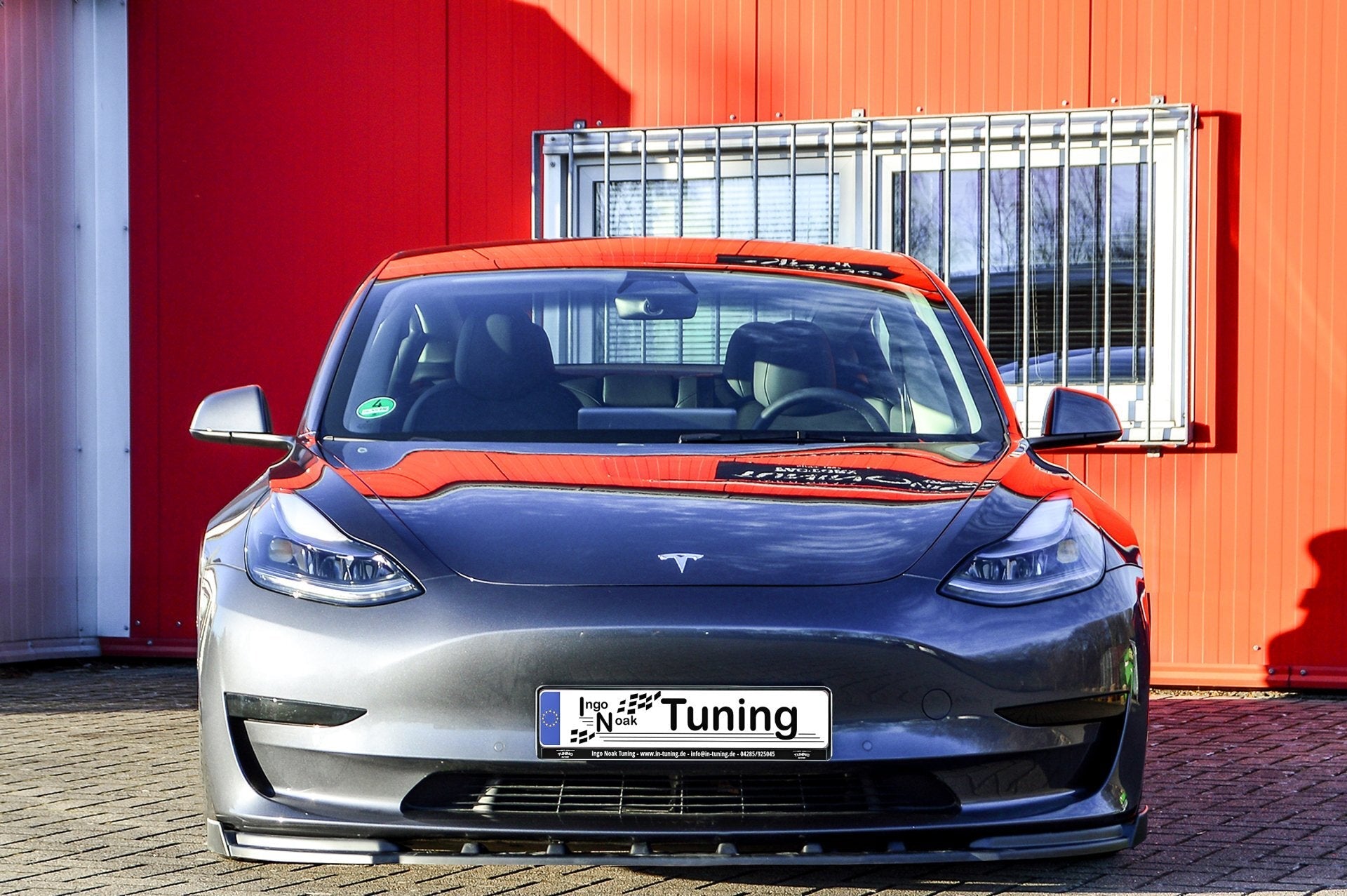 Cup Frontspoilerlippe mit Wings passend für Tesla Model 3