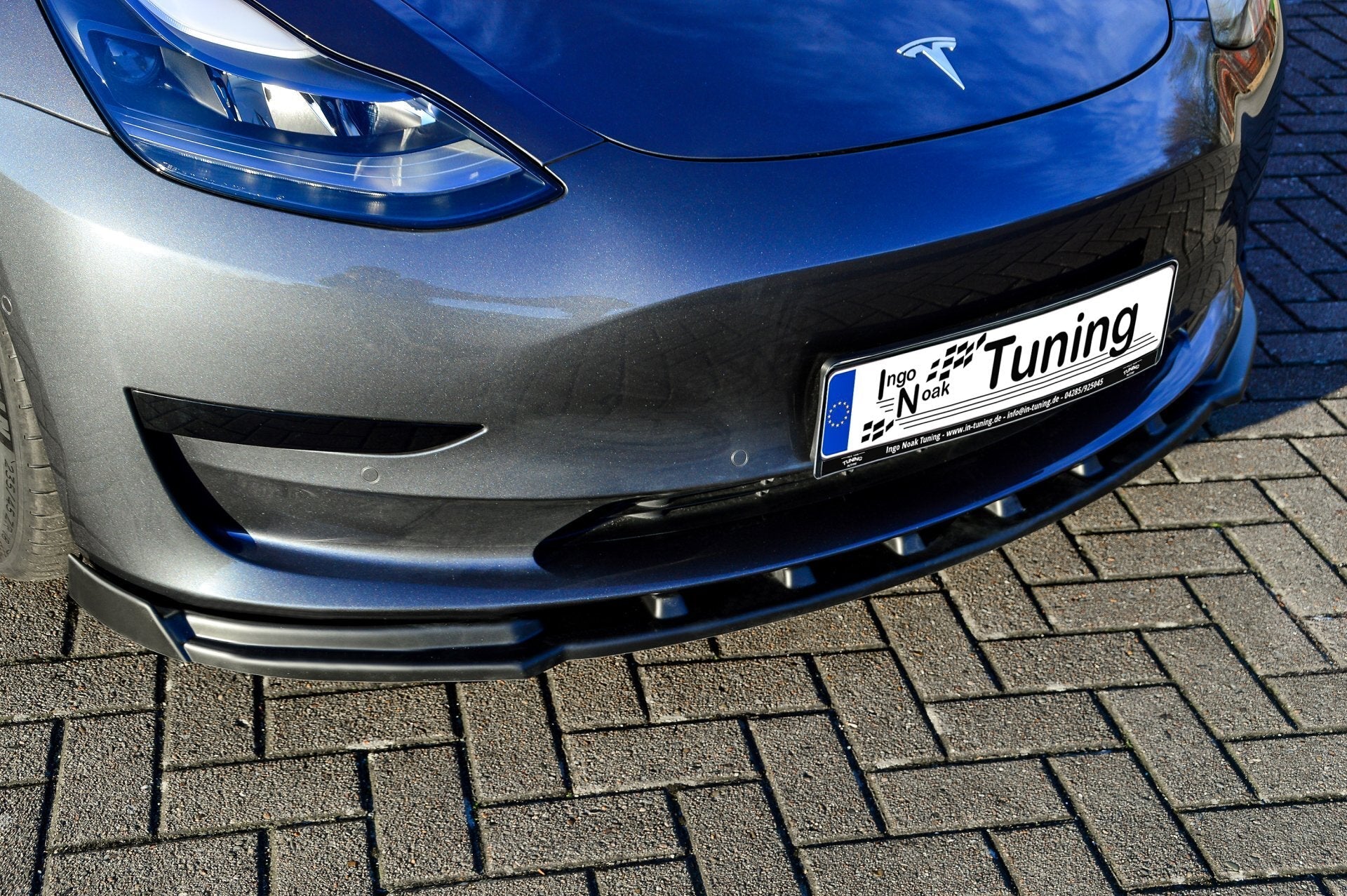Cup Frontspoilerlippe mit Wings passend für Tesla Model 3
