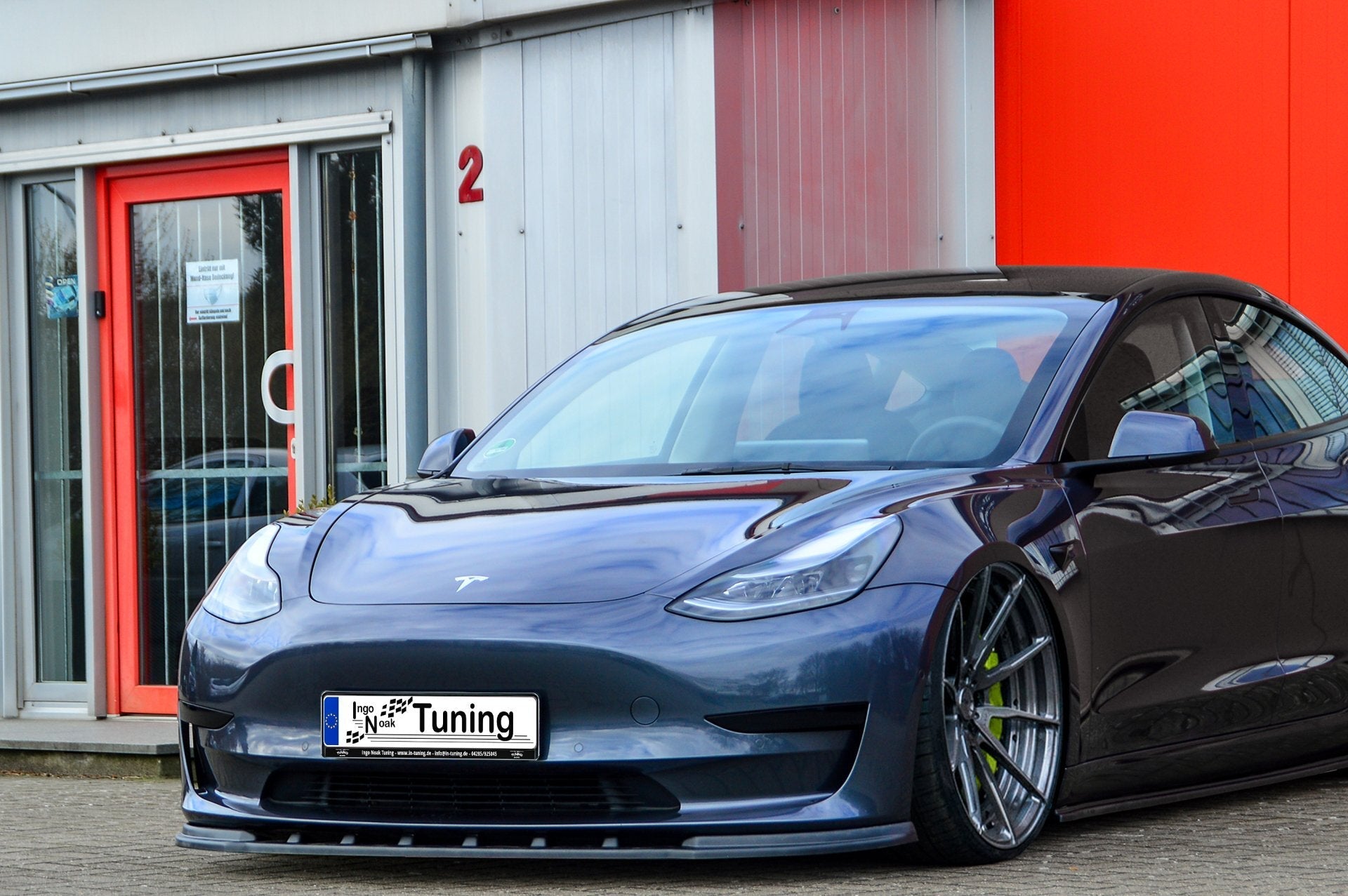 Cup Frontspoilerlippe passend für Tesla Model 3