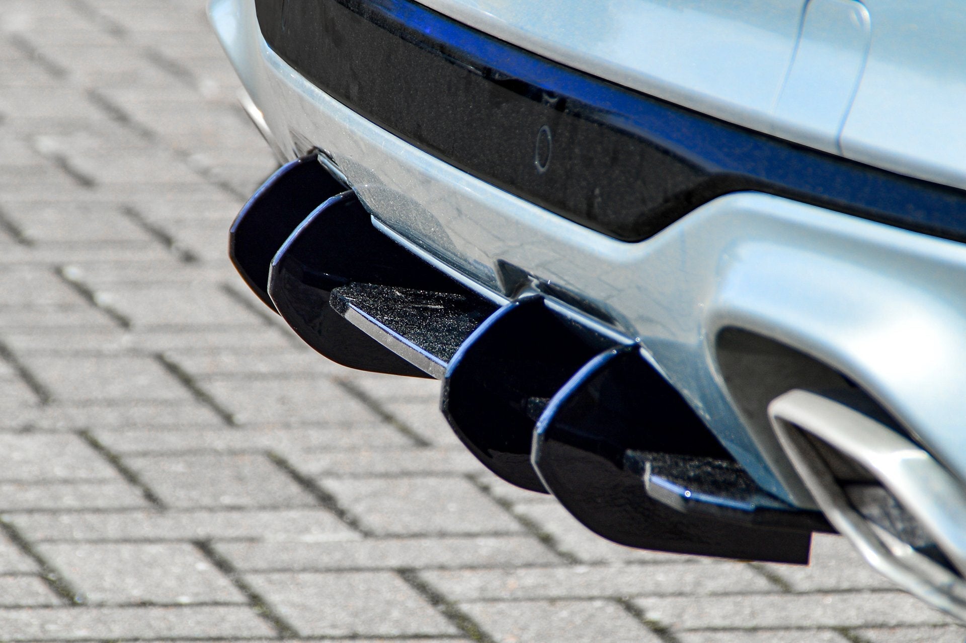 Gefräster Heckansatz passend für Ford Kuga DFK