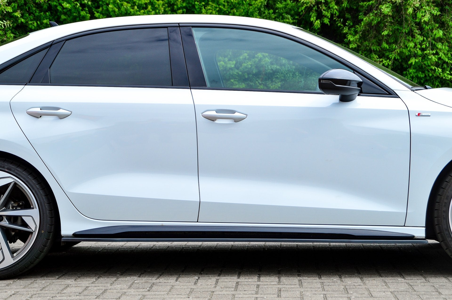 Cup Seitenschweller passend für Audi A3 8Y S-Line + S3