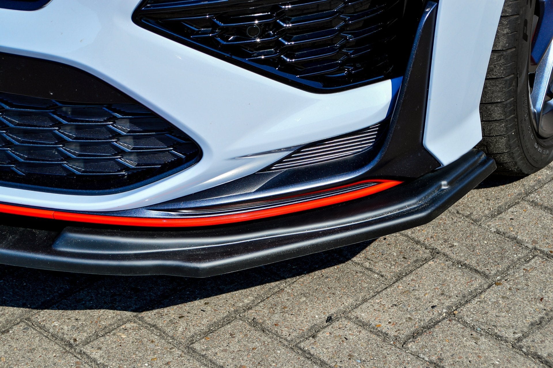 Cup Frontspoilerlippe passend für Hyundai Kona N + N-Line