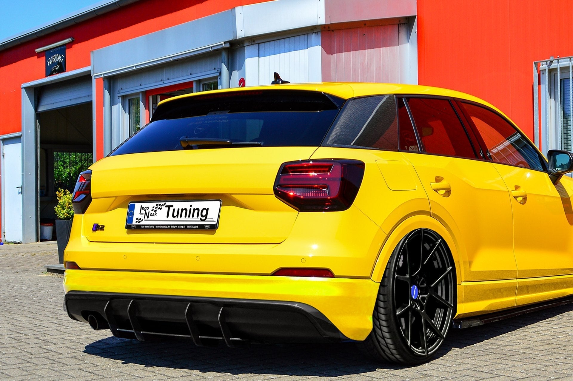 Gefräster Heckansatz mit Finnen passend für Audi Q2 Sport GA