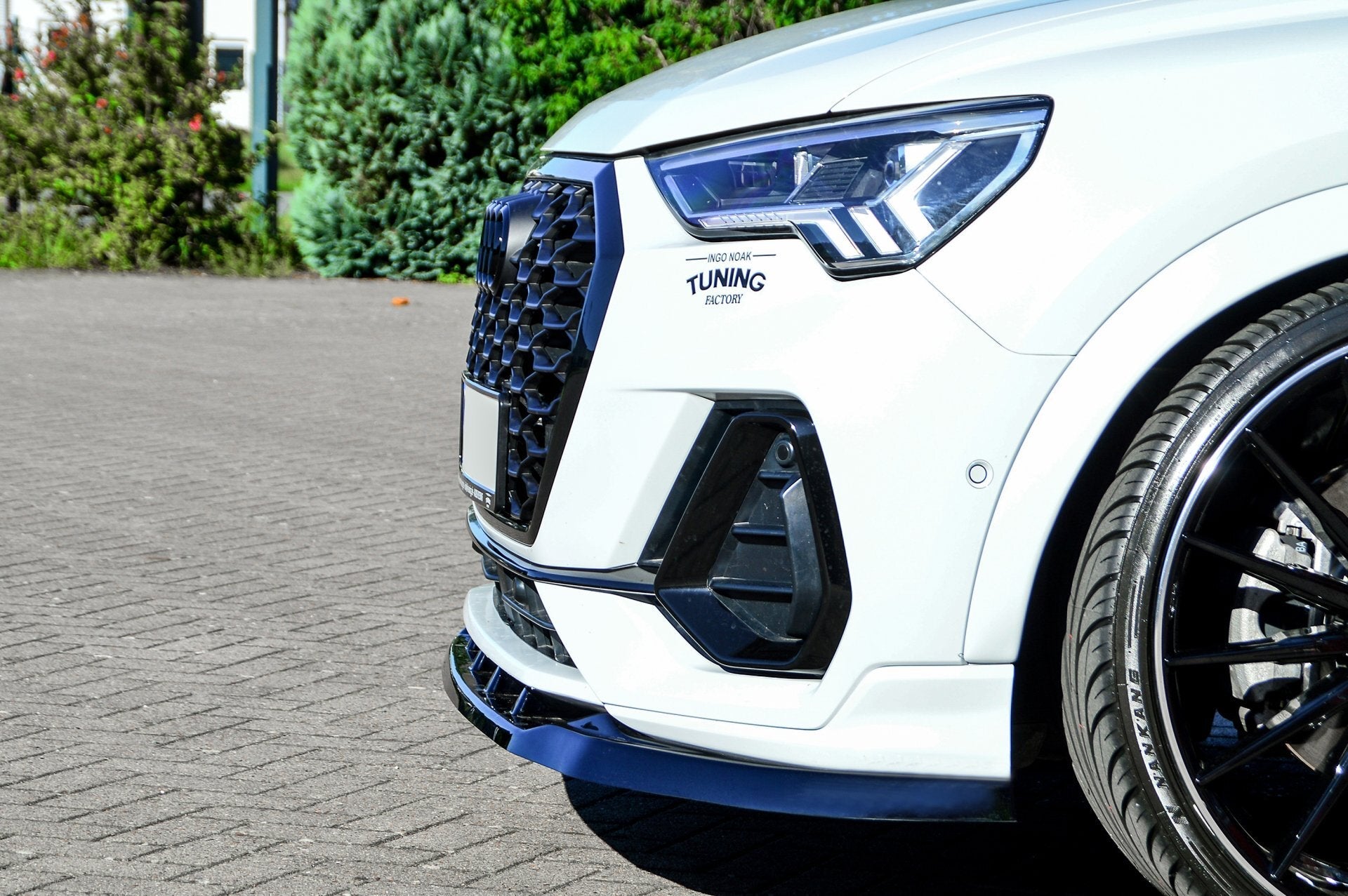 Cup Frontspoilerlippe passend für Audi Q3 F3/F3N mit S-Line aus ABS