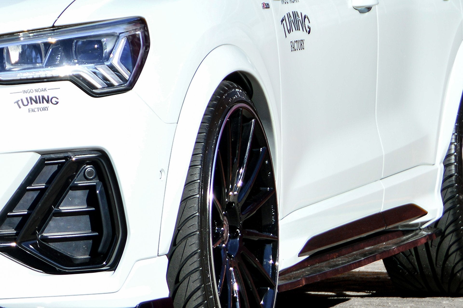 Widebody Radlaufverbreiterungen passend für Audi Q3 F3/F3N mit S-Line aus ABS