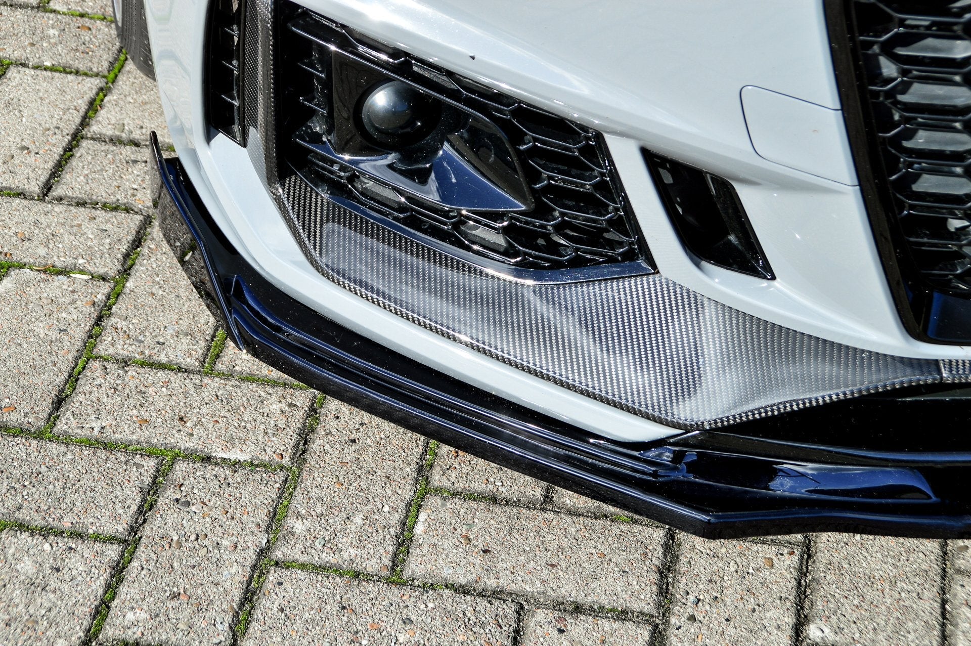 Cup Frontspoilerlippe mit Wing passend für Audi RS4 B9