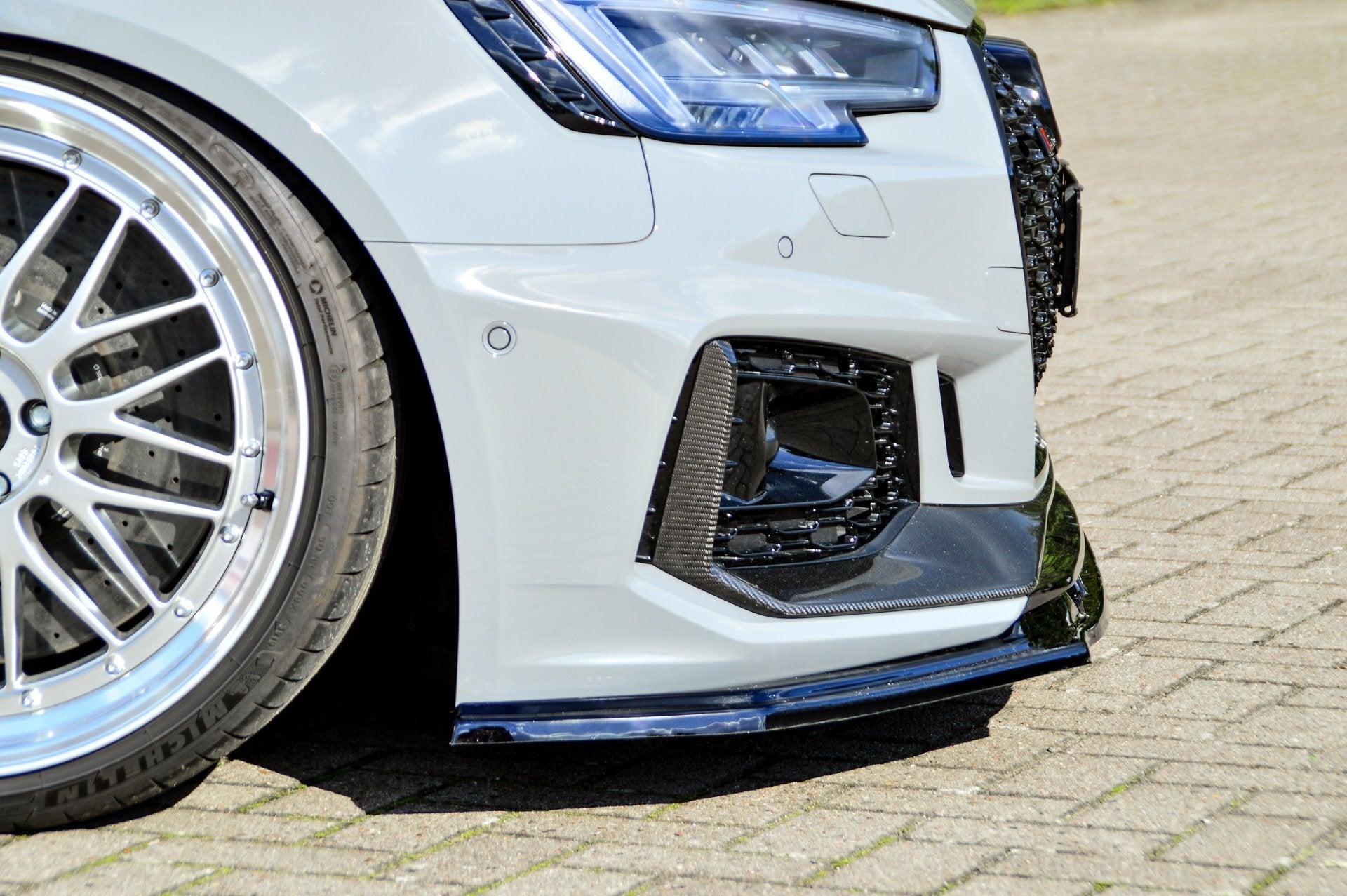 Cup Frontspoilerlippe passend für Audi RS4 B9