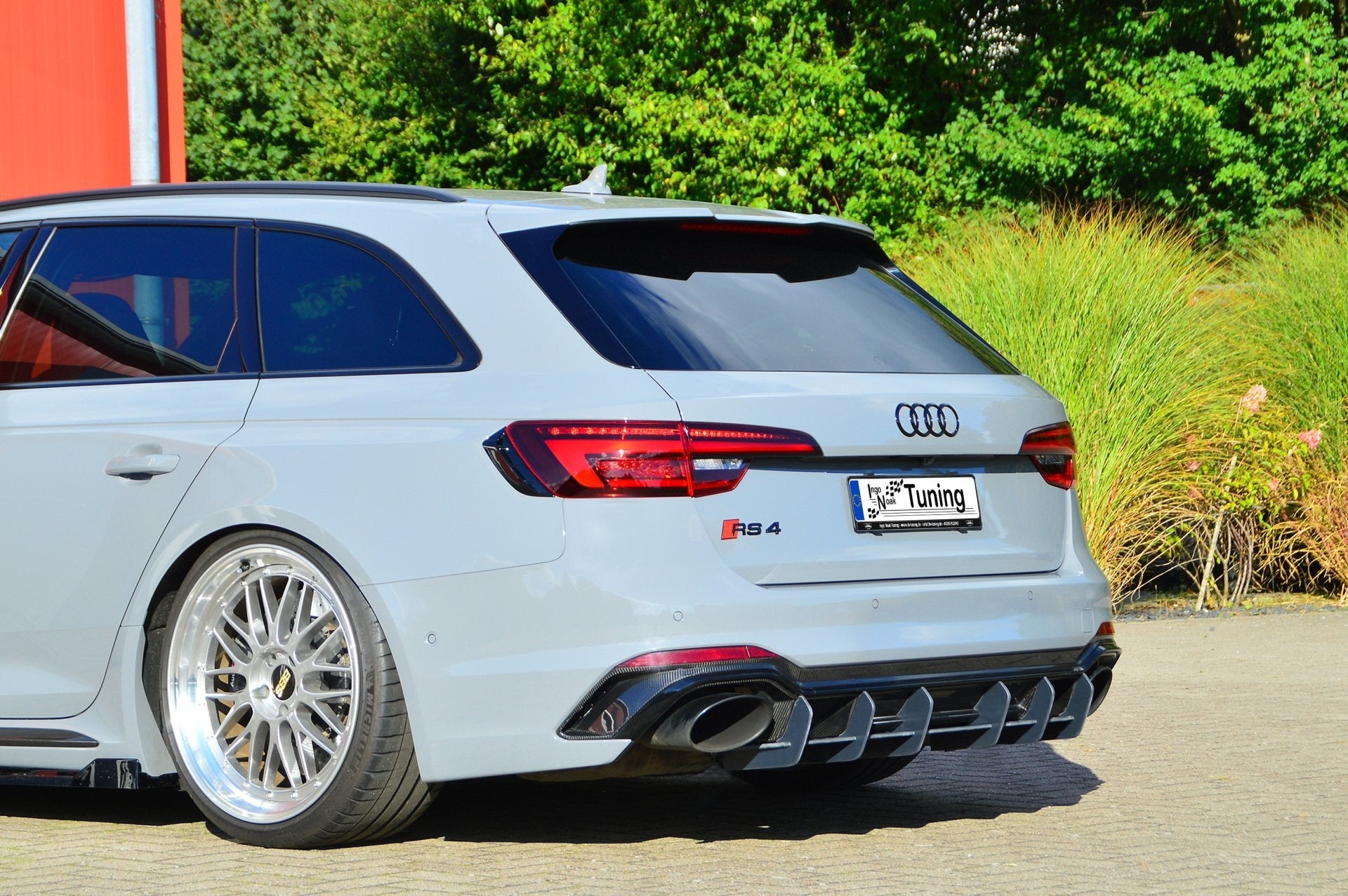 Gefräster Heckansatz aus ABS passend für Audi RS4 B9