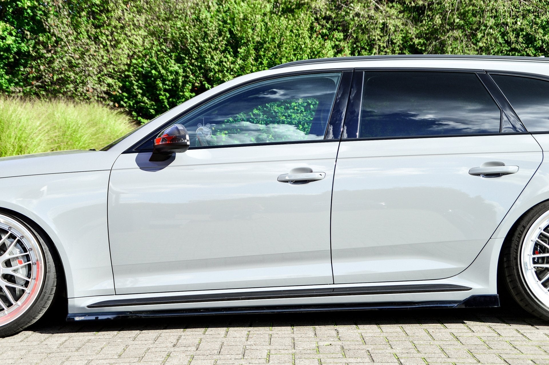 Seitenschweller mit Wing hinten passend für Audi RS4 B9