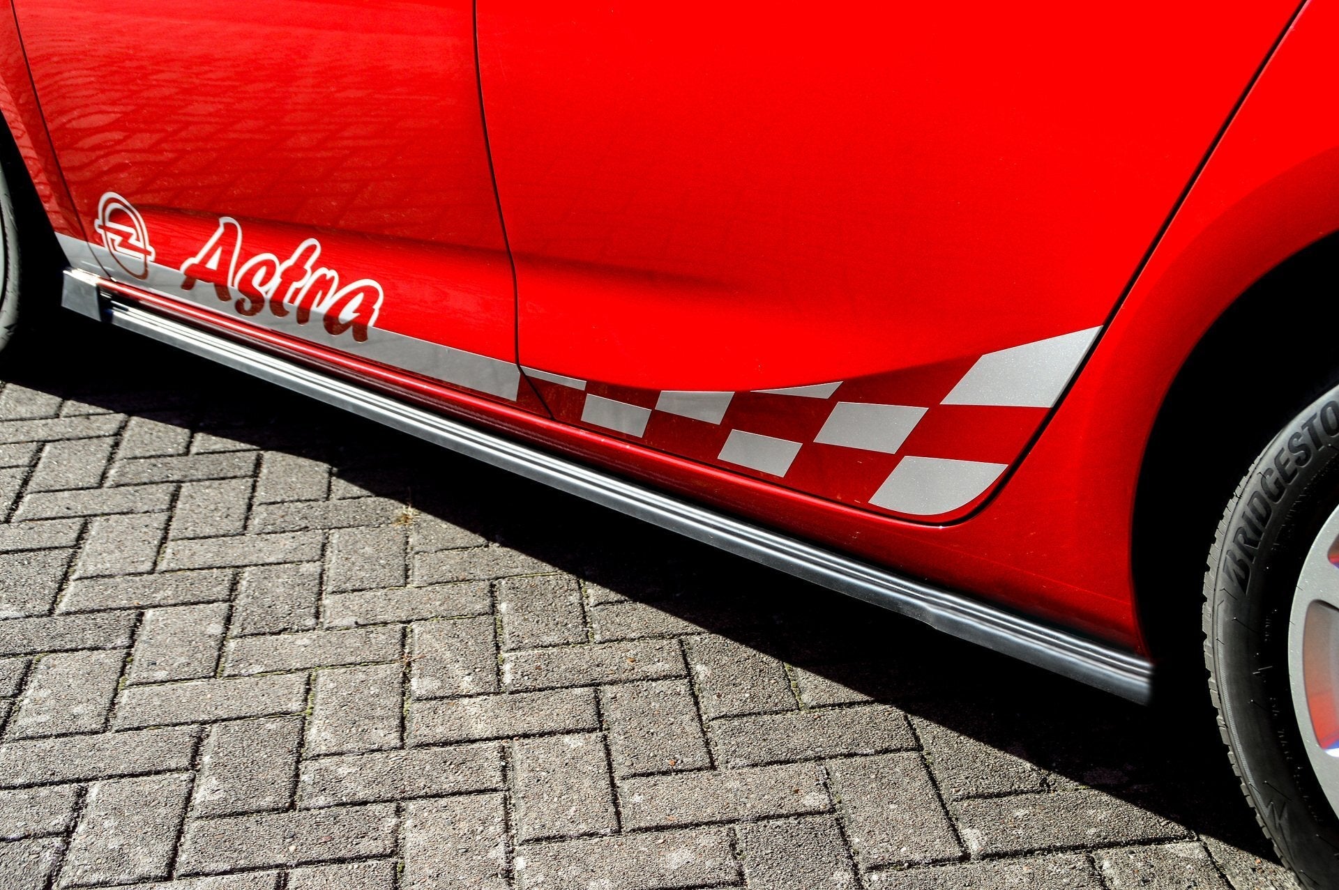 Seitenschweller mit Wing vorne passend für Opel Astra K