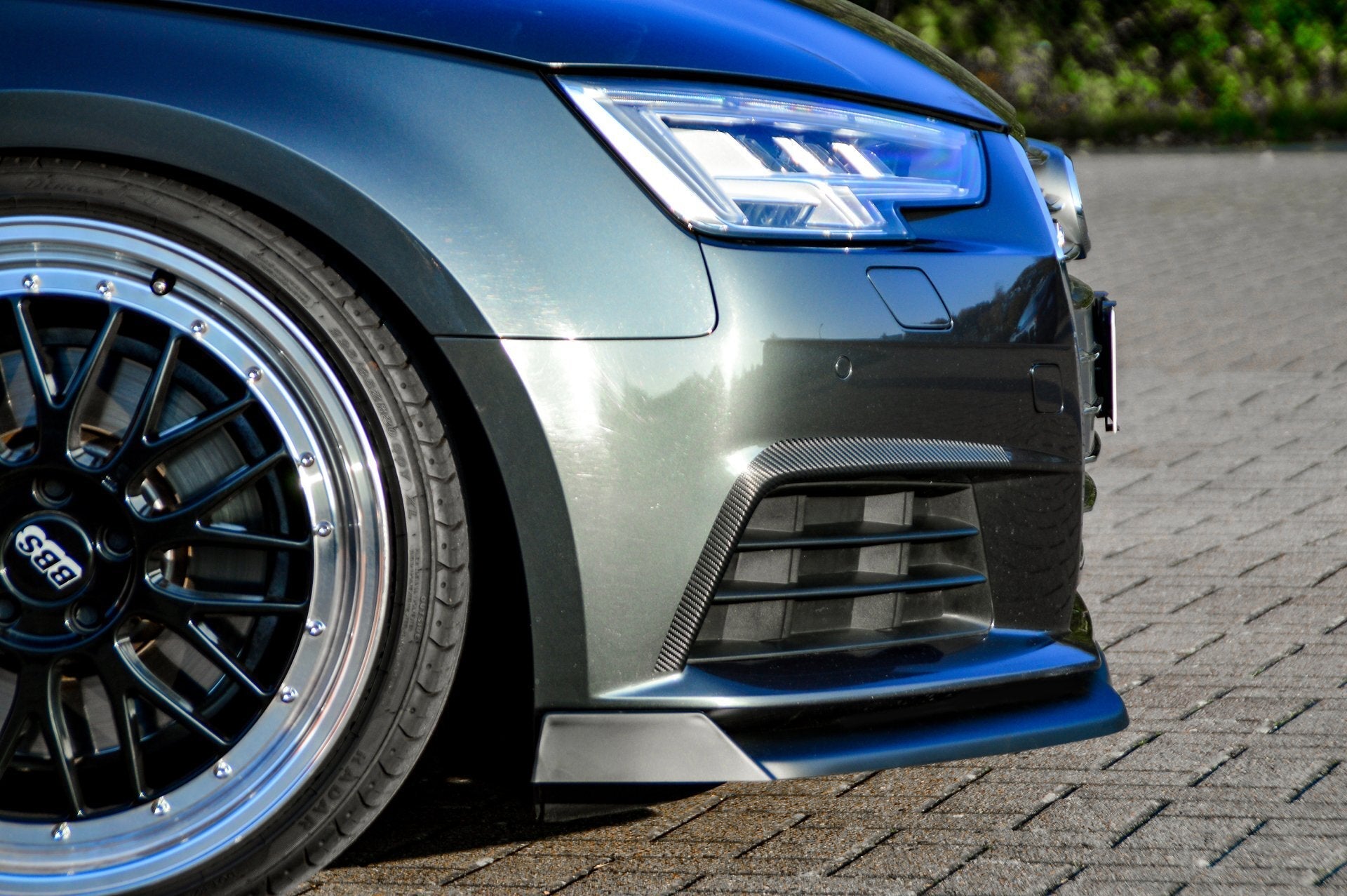 Cup Frontspoilerlippe mit Wings passend für Audi A4 B9
