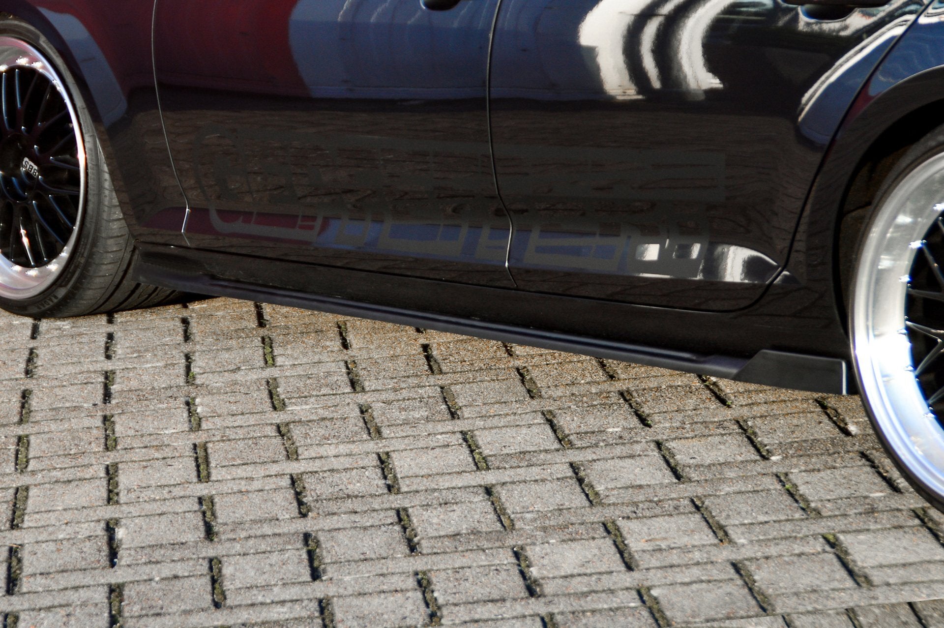 Cup Seitenschweller mit Wings hinten passend für Audi A4 B9