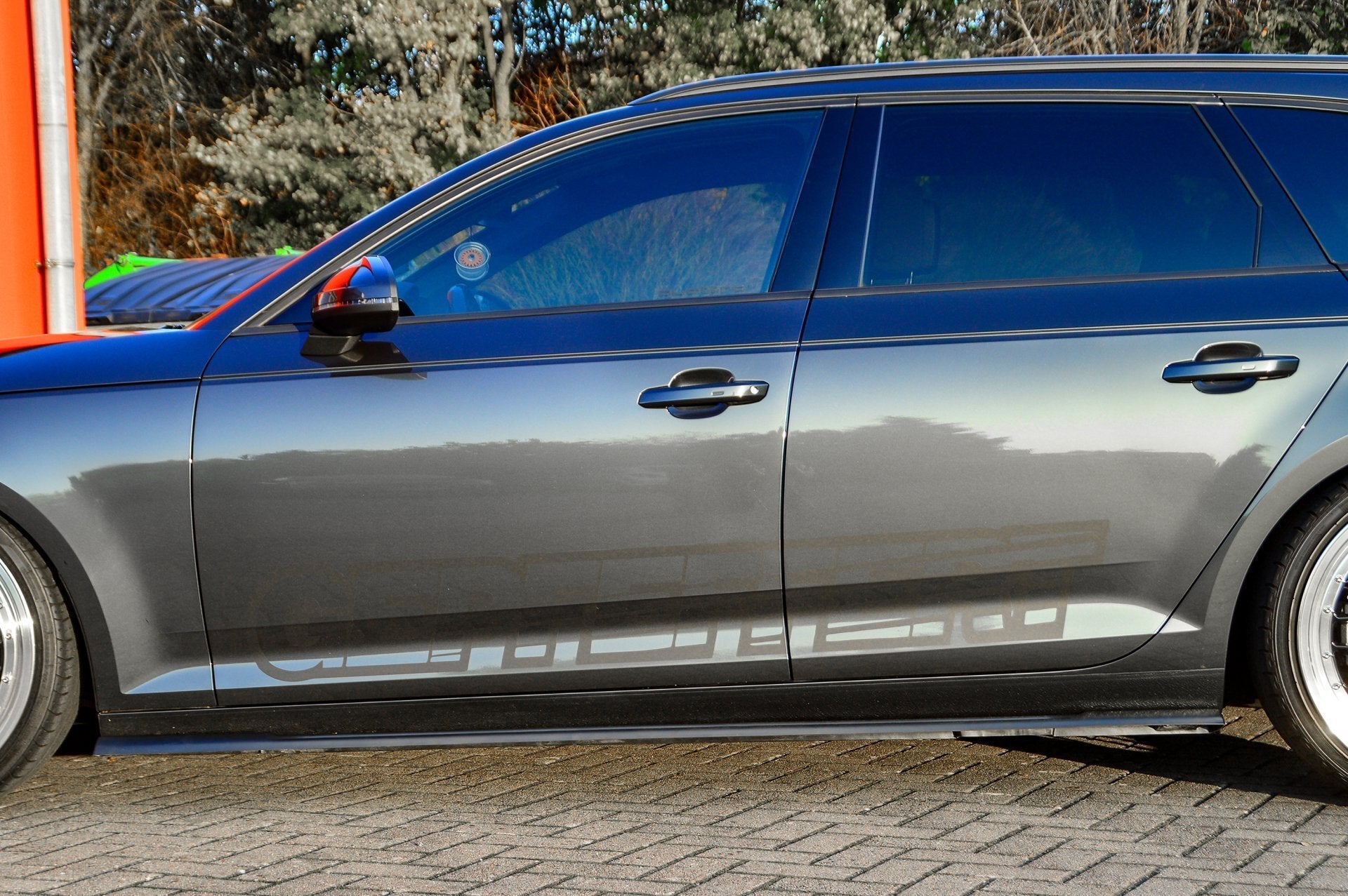 Cup Seitenschweller passend für Audi A4 B9