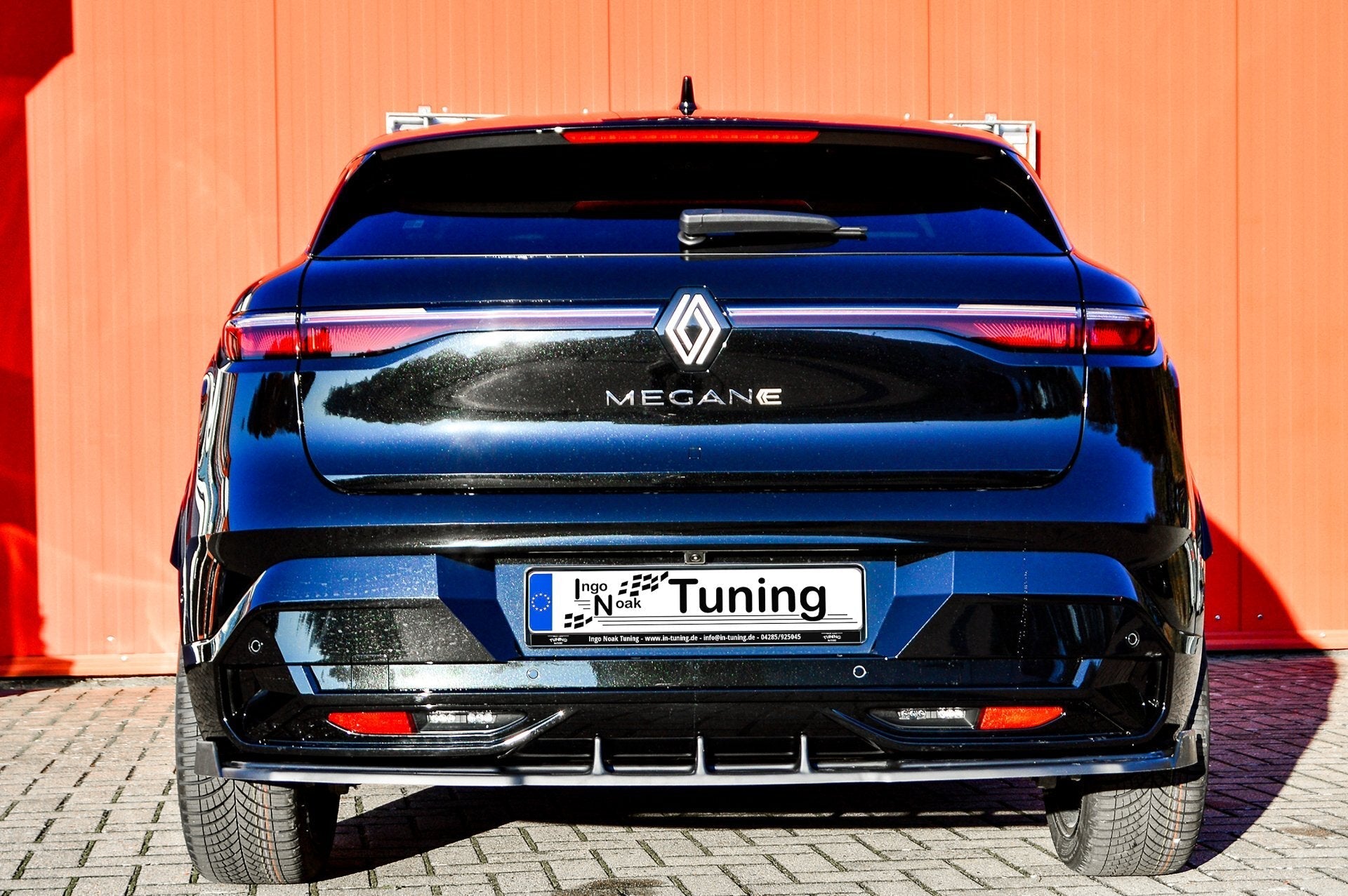Heckansatz mit Wings aus ABS passend für Renault Megane E-Tech Electric RCB