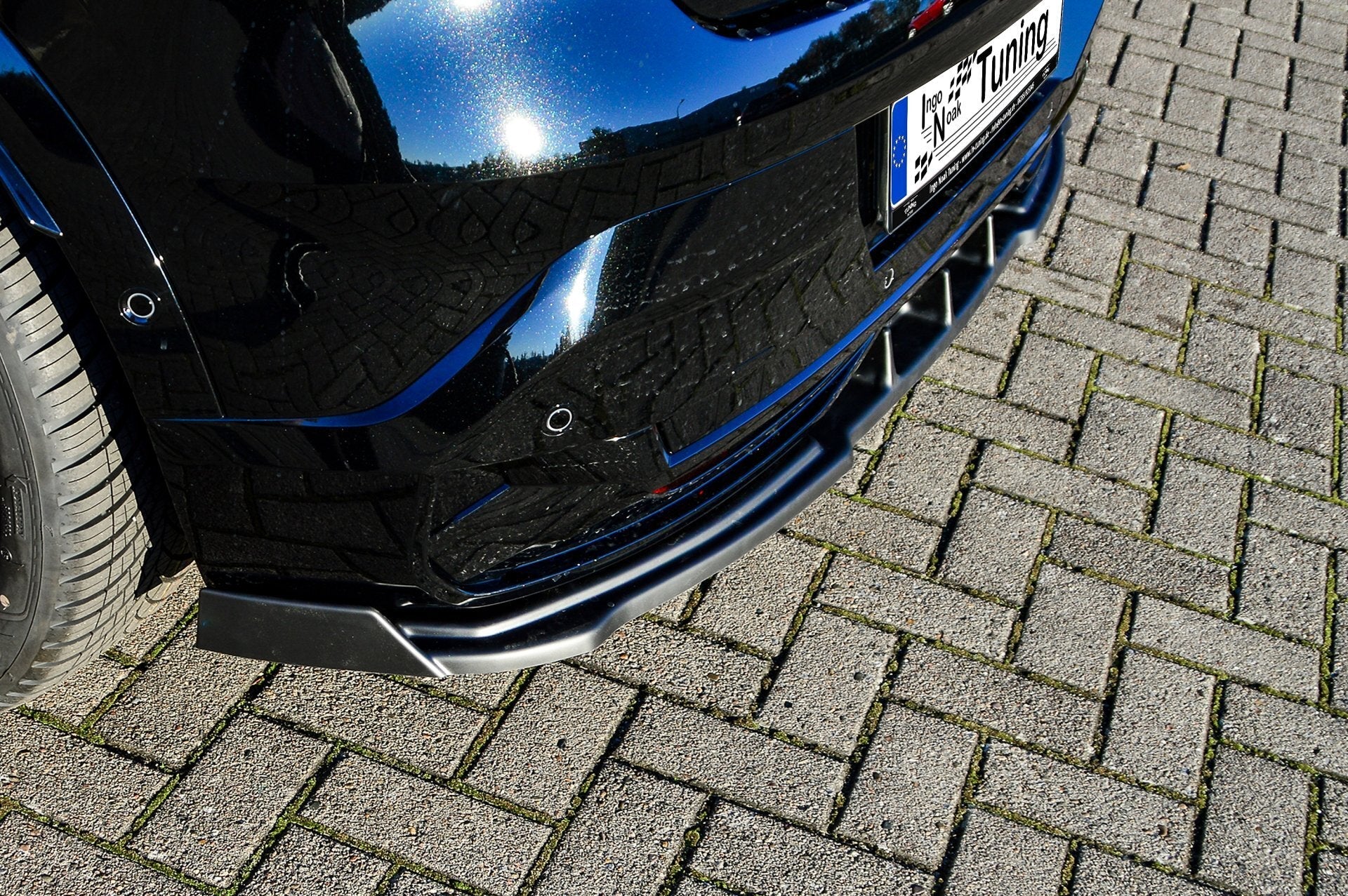Heckansatz mit Wings aus ABS passend für Renault Megane E-Tech Electric RCB