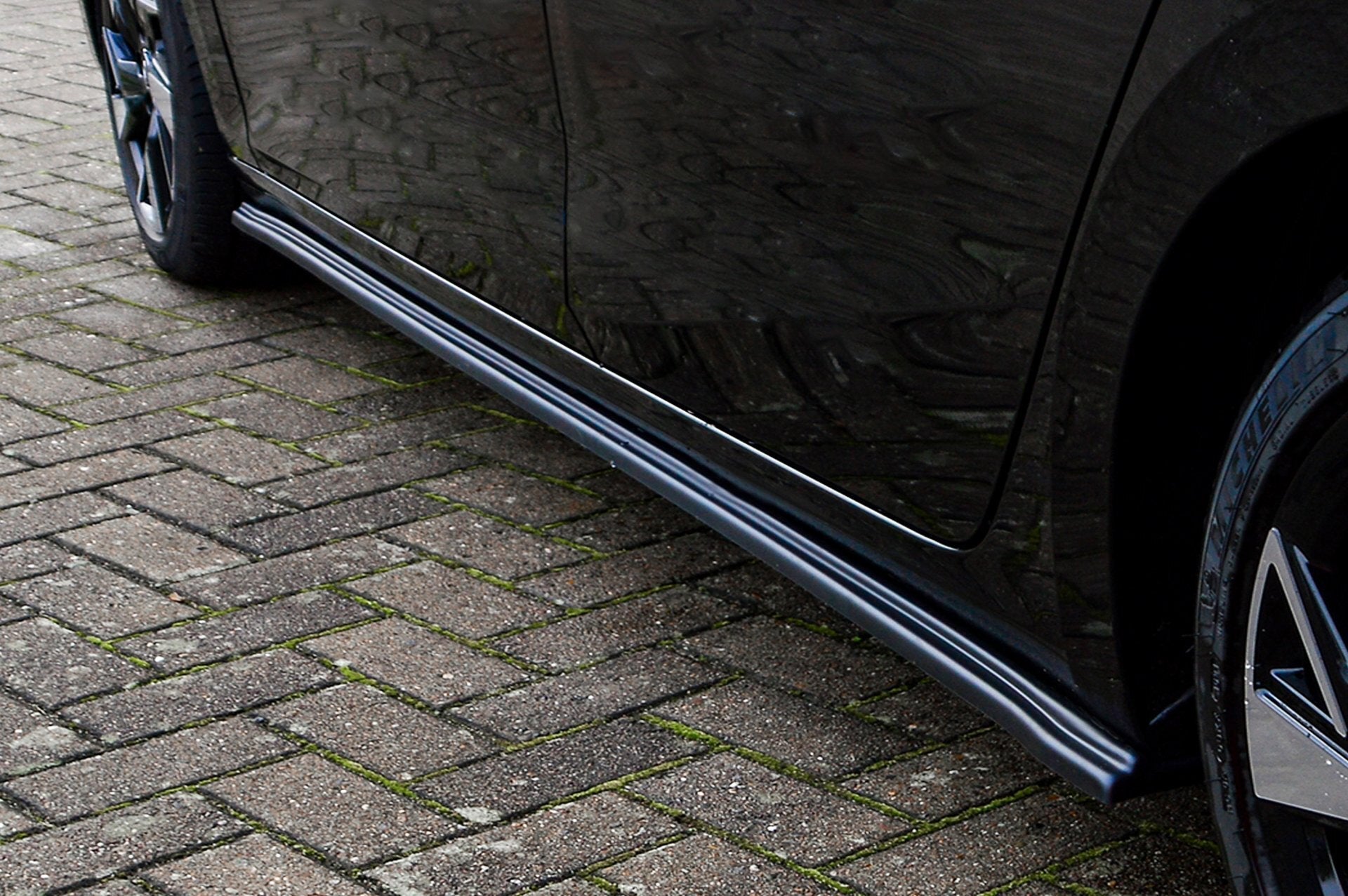 Cup Seitenschweller passend für Opel Astra L