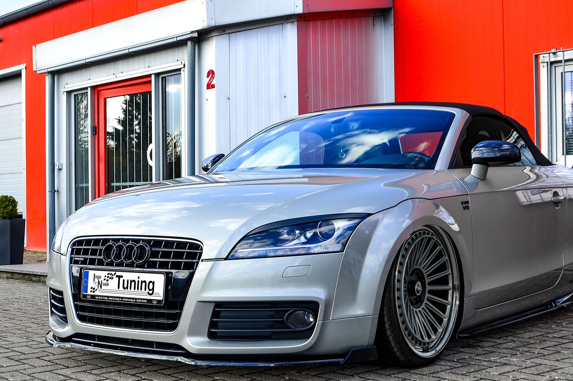Cup Frontspoilerlippe mit Wings passend für Audi TT 8J mit S-Line