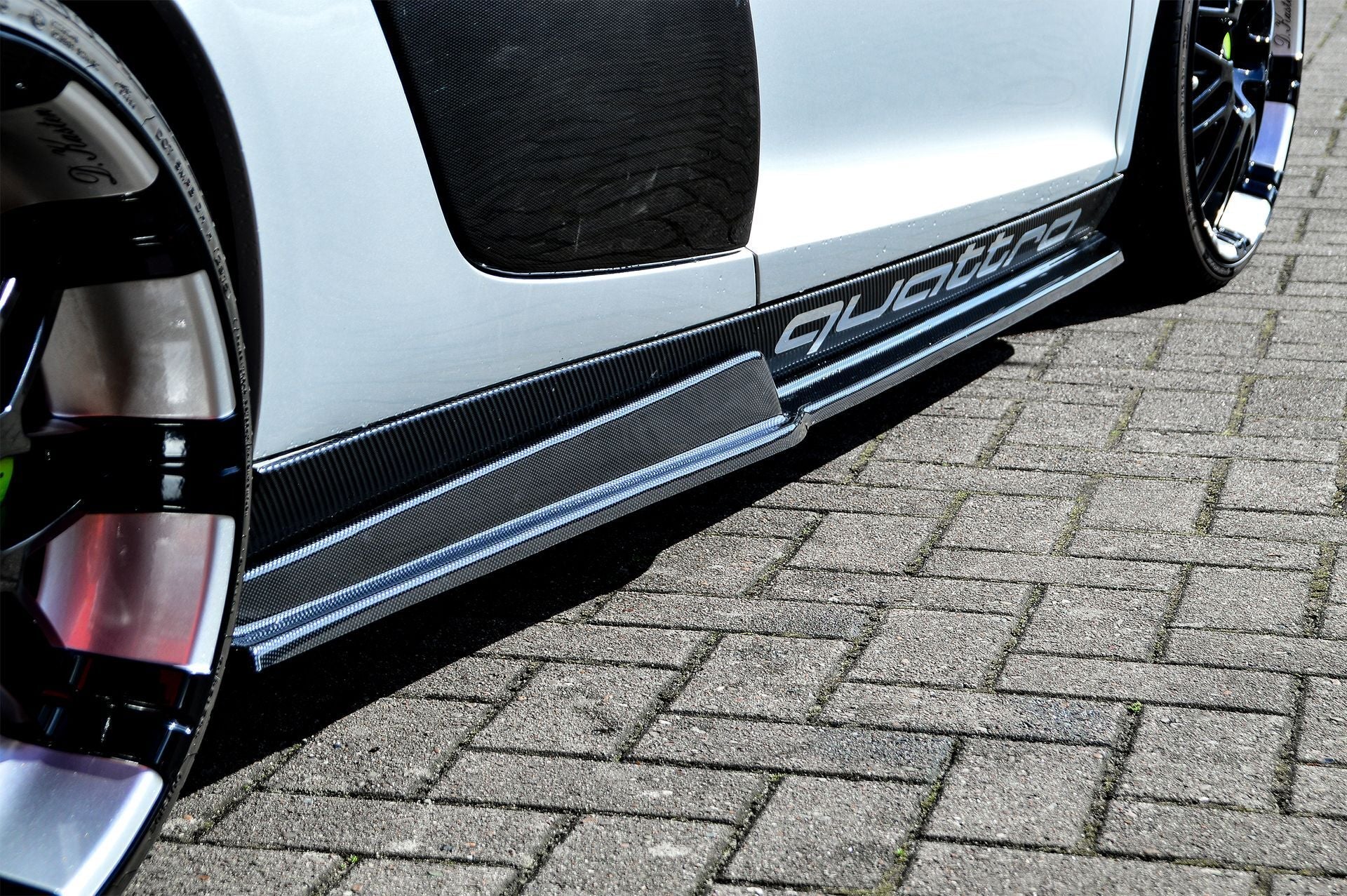 Cup Seitenschweller passend für Audi R8 42