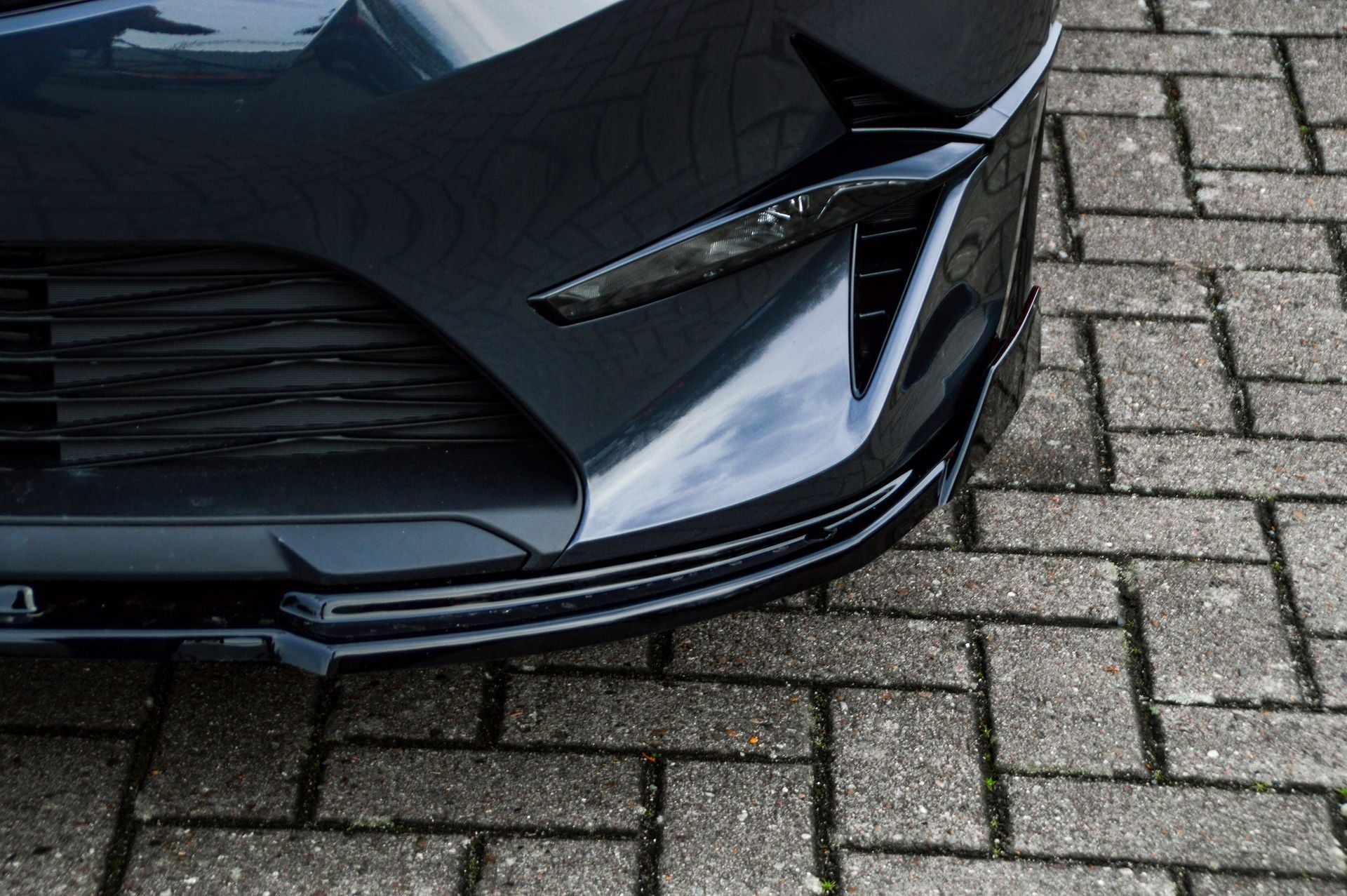 Cup Frontspoilerlippe mit Wings passend für Kia Ceed CD